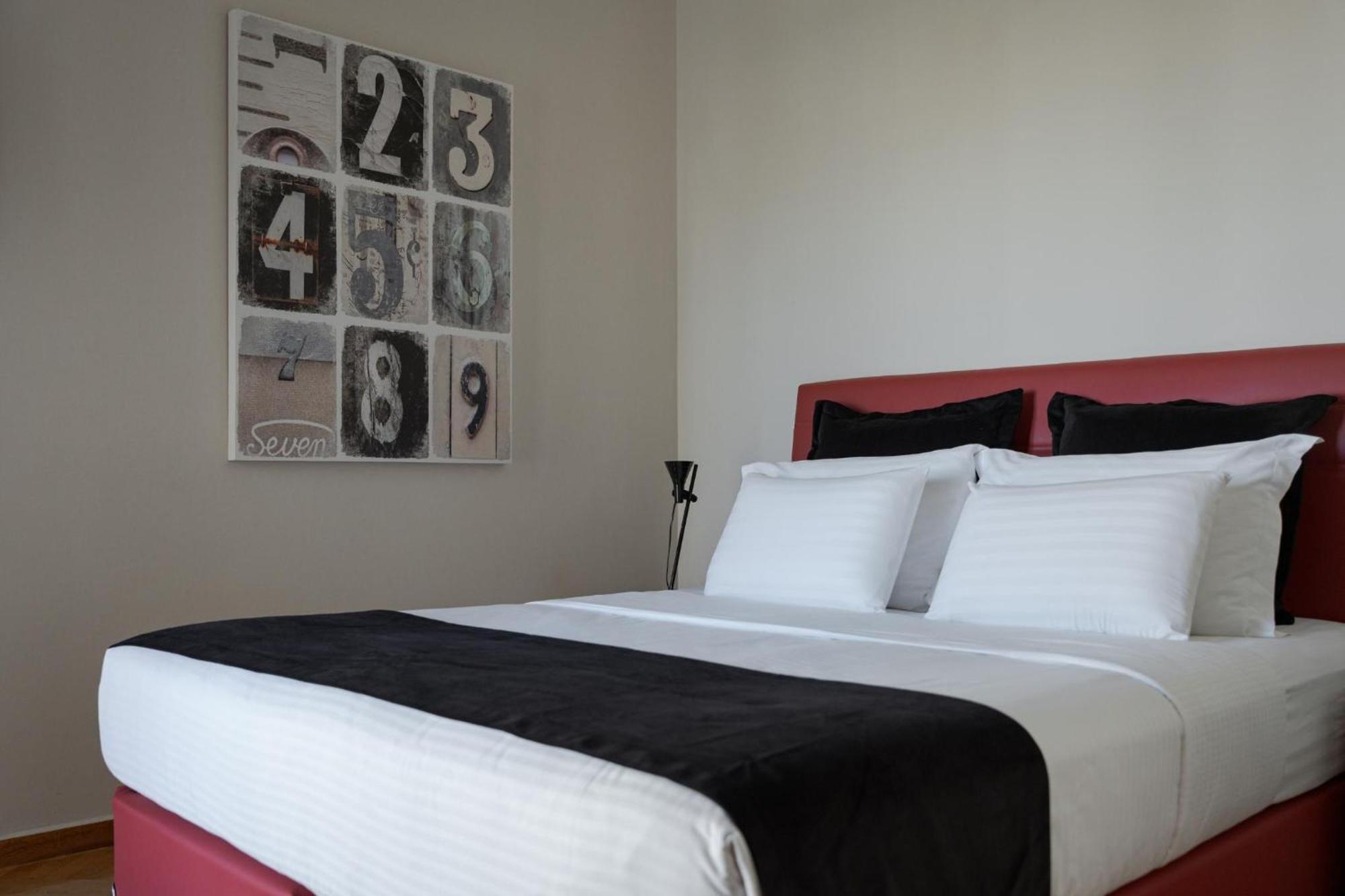 Athenian Heritage Residences *