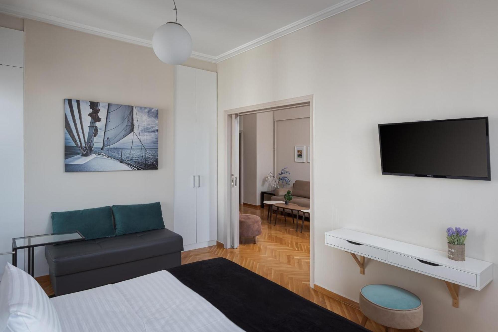 Athenian Heritage Residences *