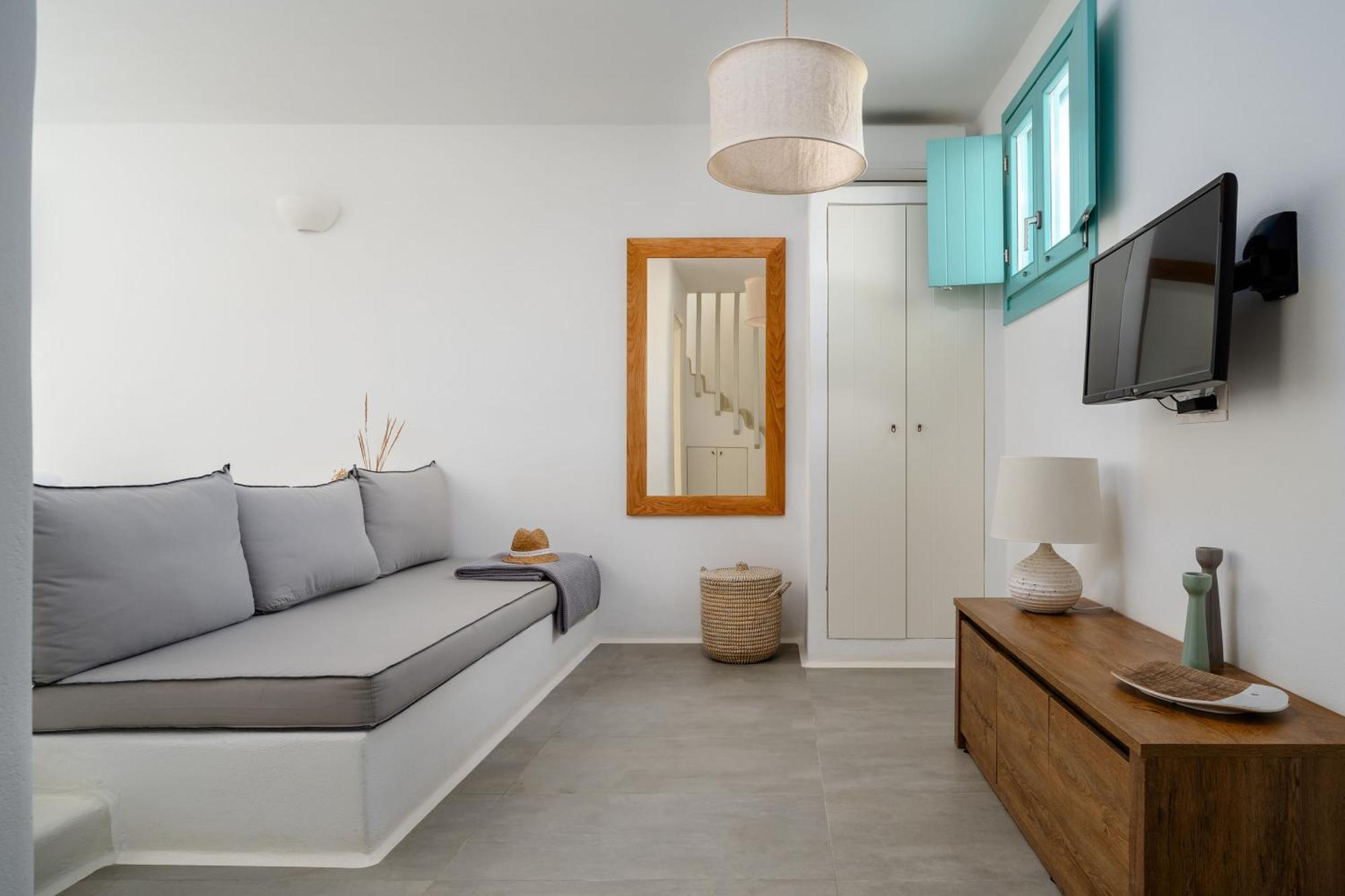 Apartment Ploes Seaside Plaka (Naxos)