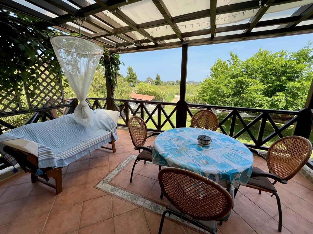 Stone Rokosini Villa