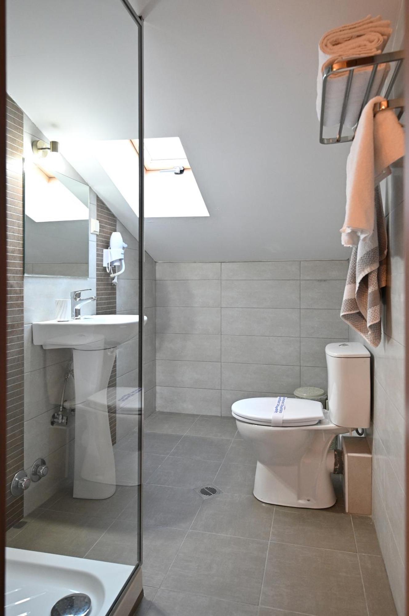Agnanti Unique Hospitality 3*