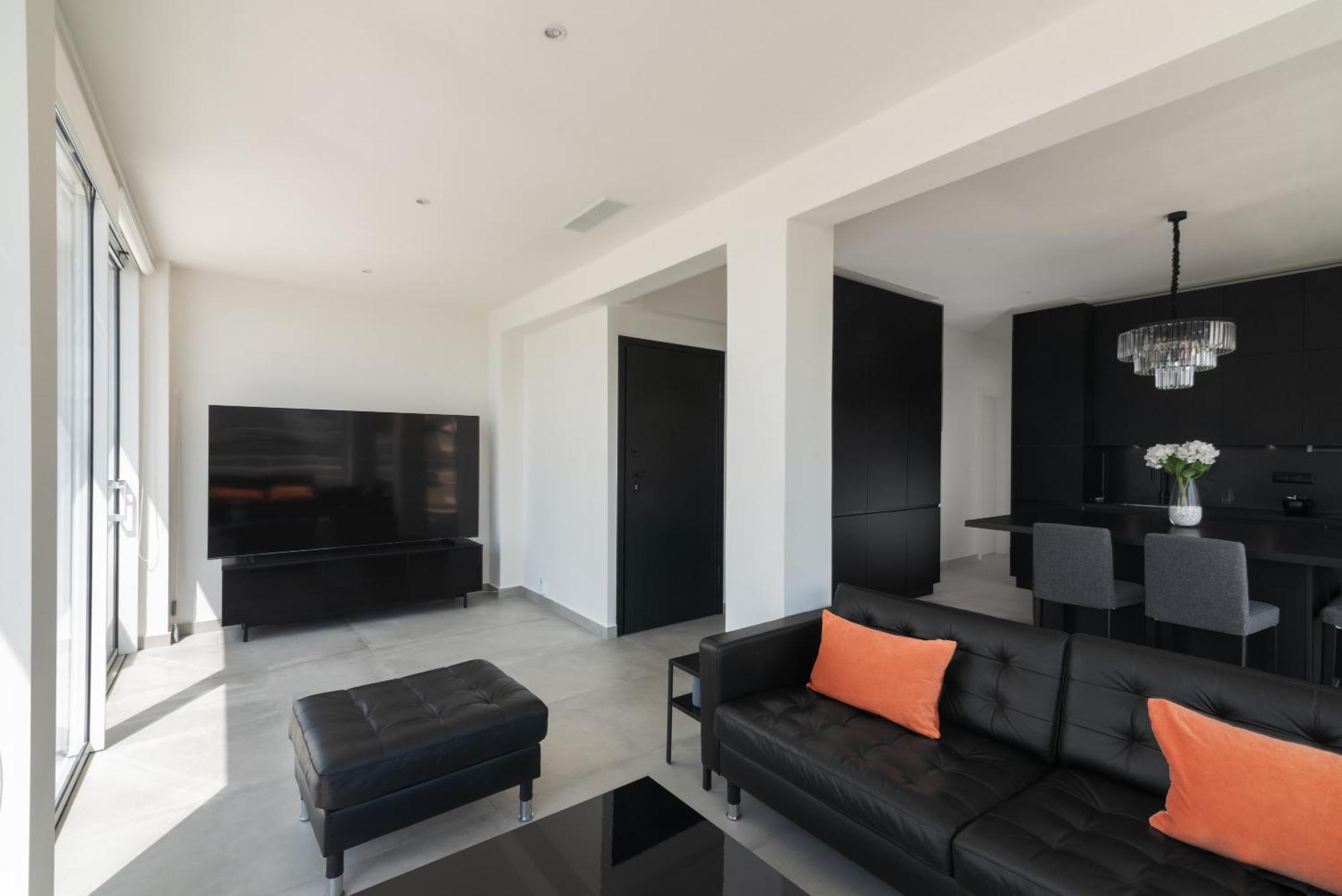 Spectacular Sea Views, 2bd Beachfront *