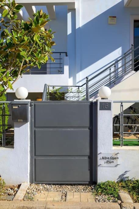 Alba - Open Plan Apartment
