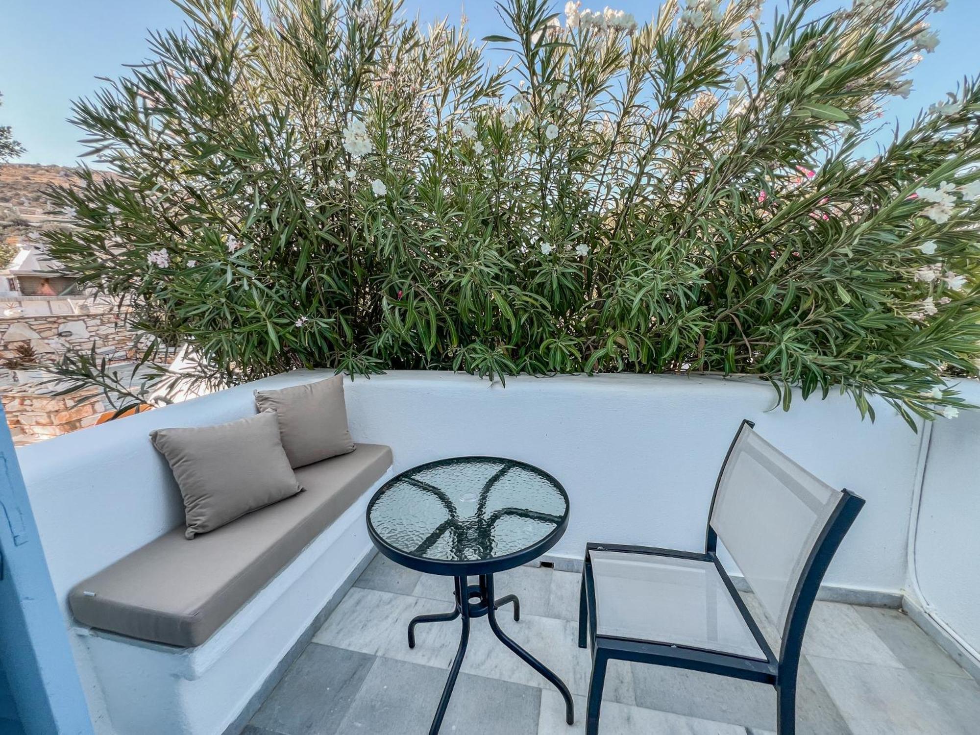 Yaleena Residences Bed & Breakfast