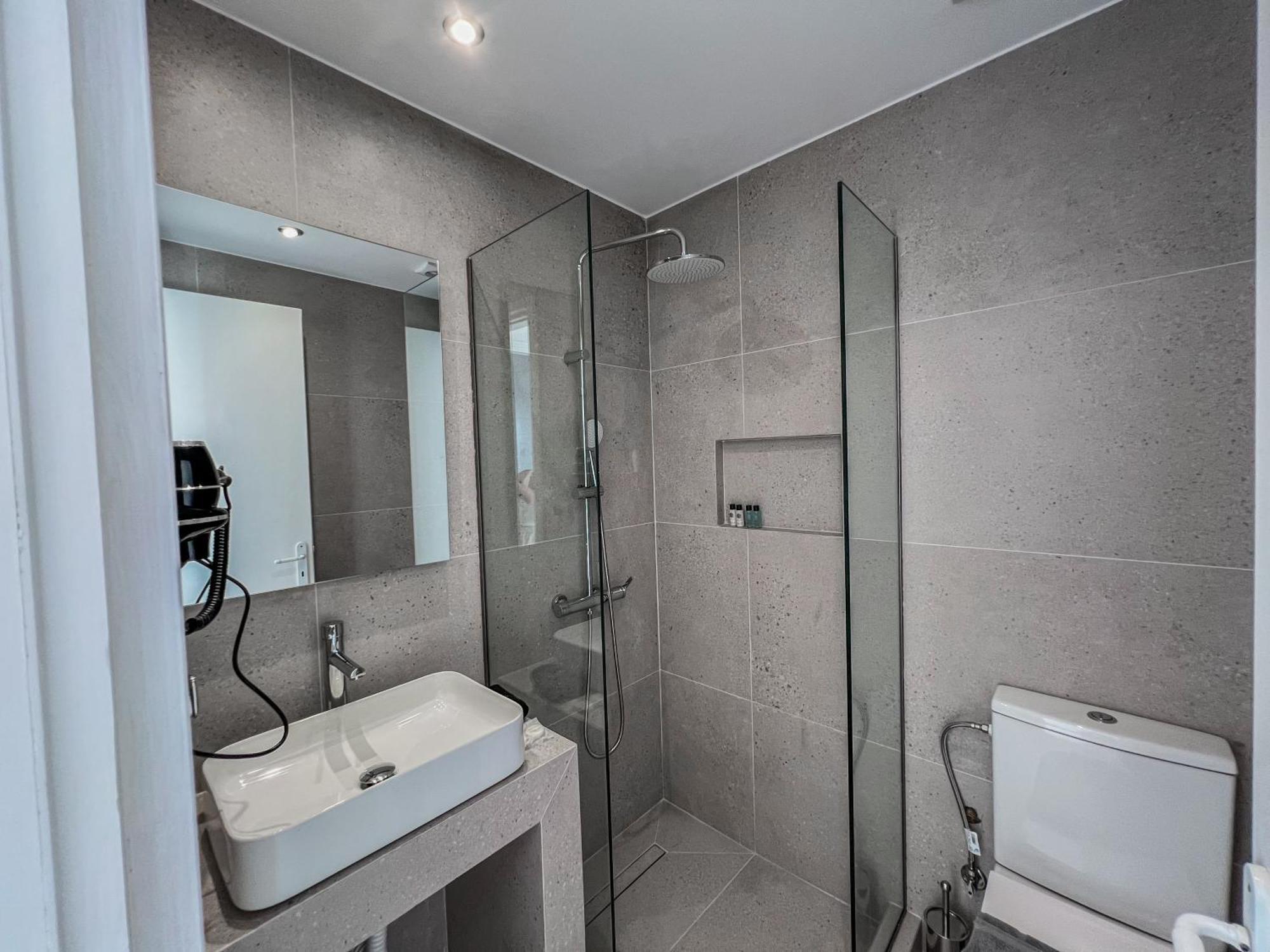 Yaleena Residences Bed & Breakfast *