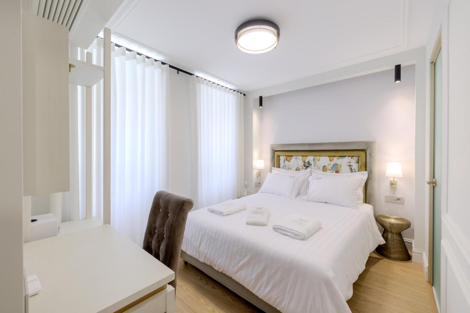 Comfy Hotel