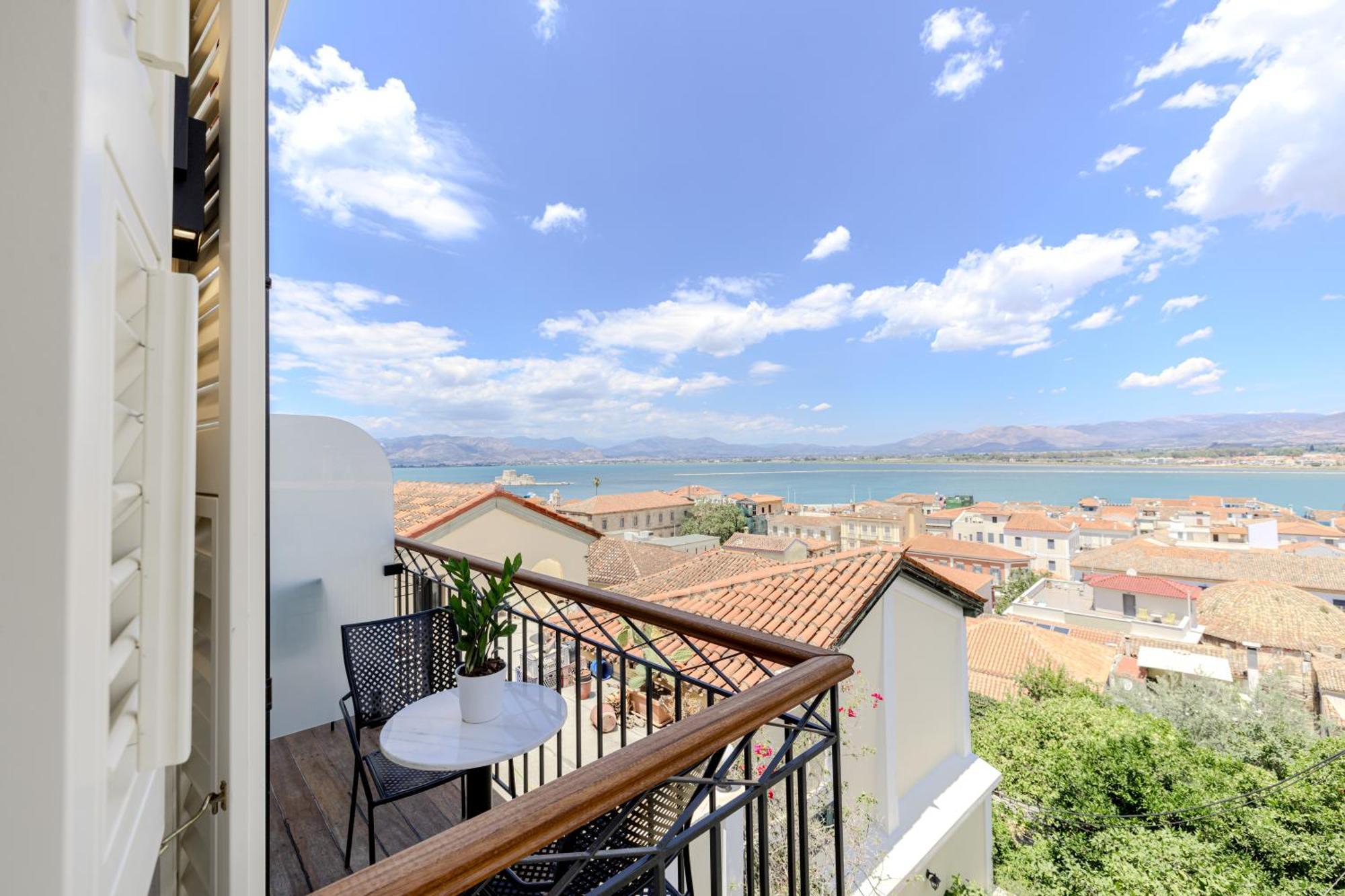 Comfy Hotel Nafplio