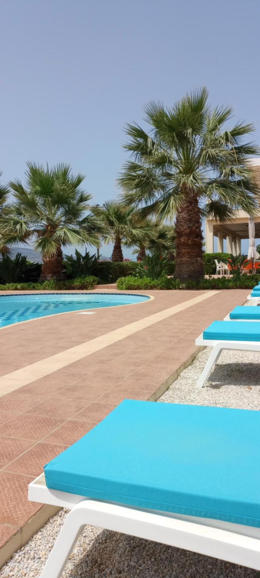 Tholos Bay Apartment