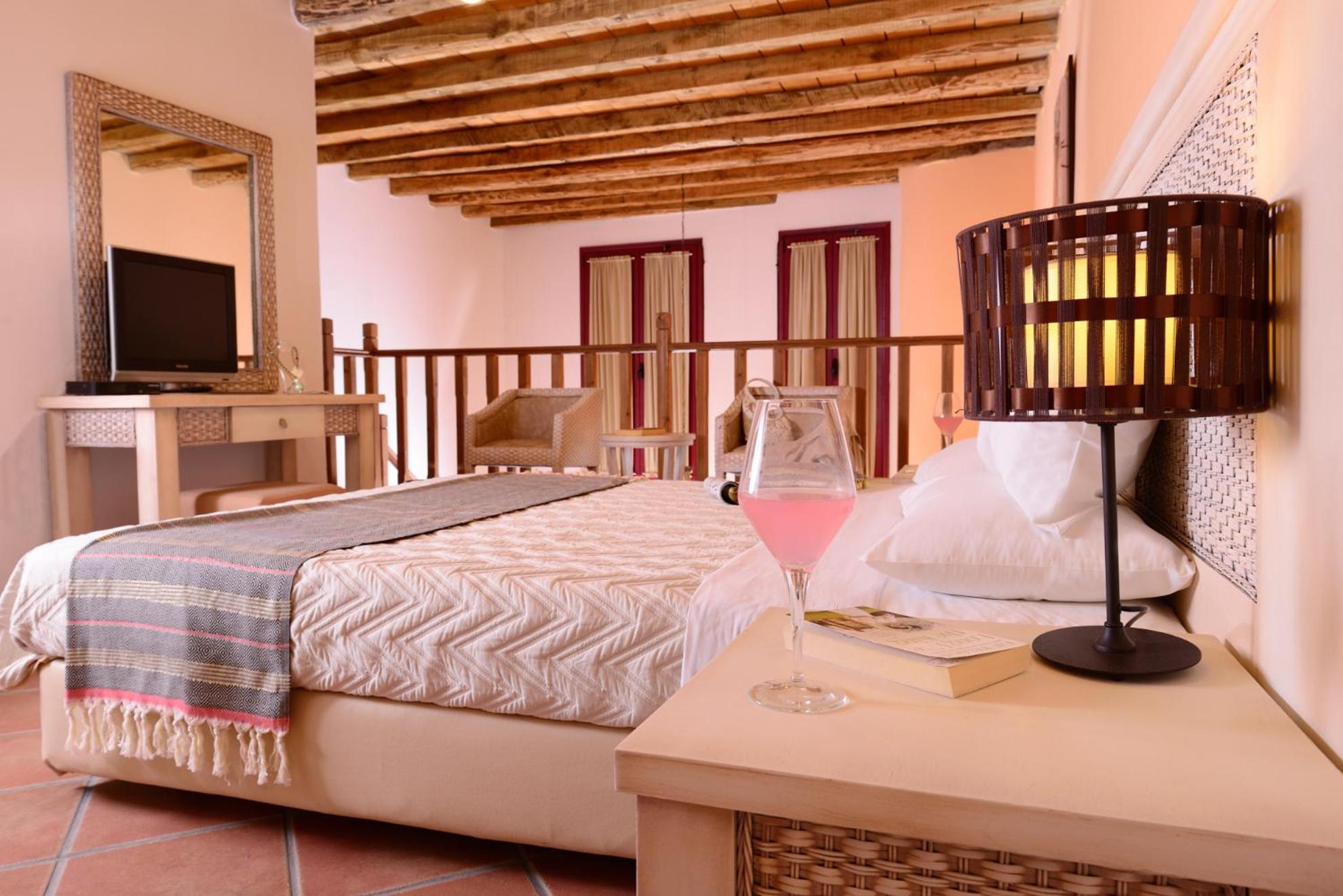 The Residences Varos