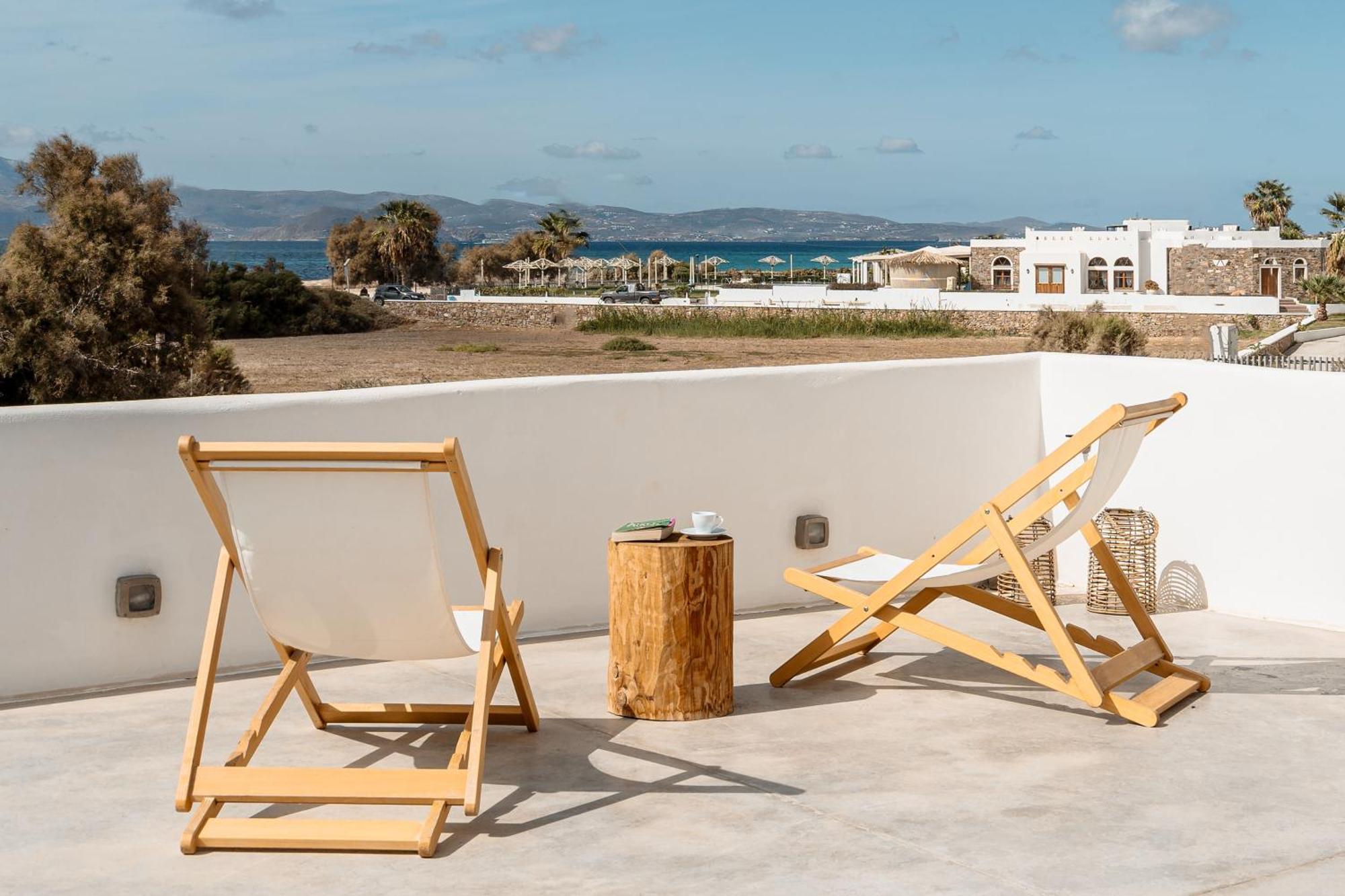 Ploes Seaside Plaka (Naxos)
