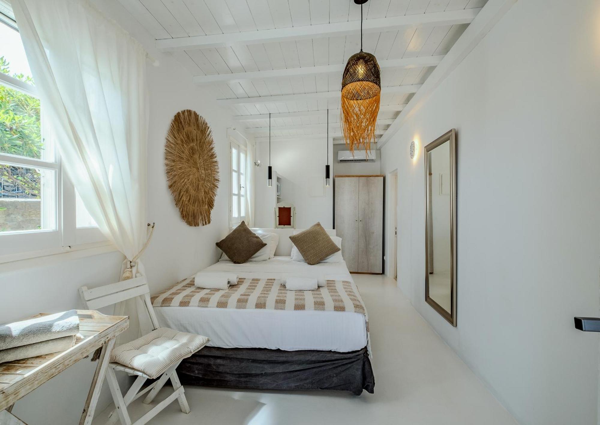 Manu Mykonos Next To The Quality Brand &