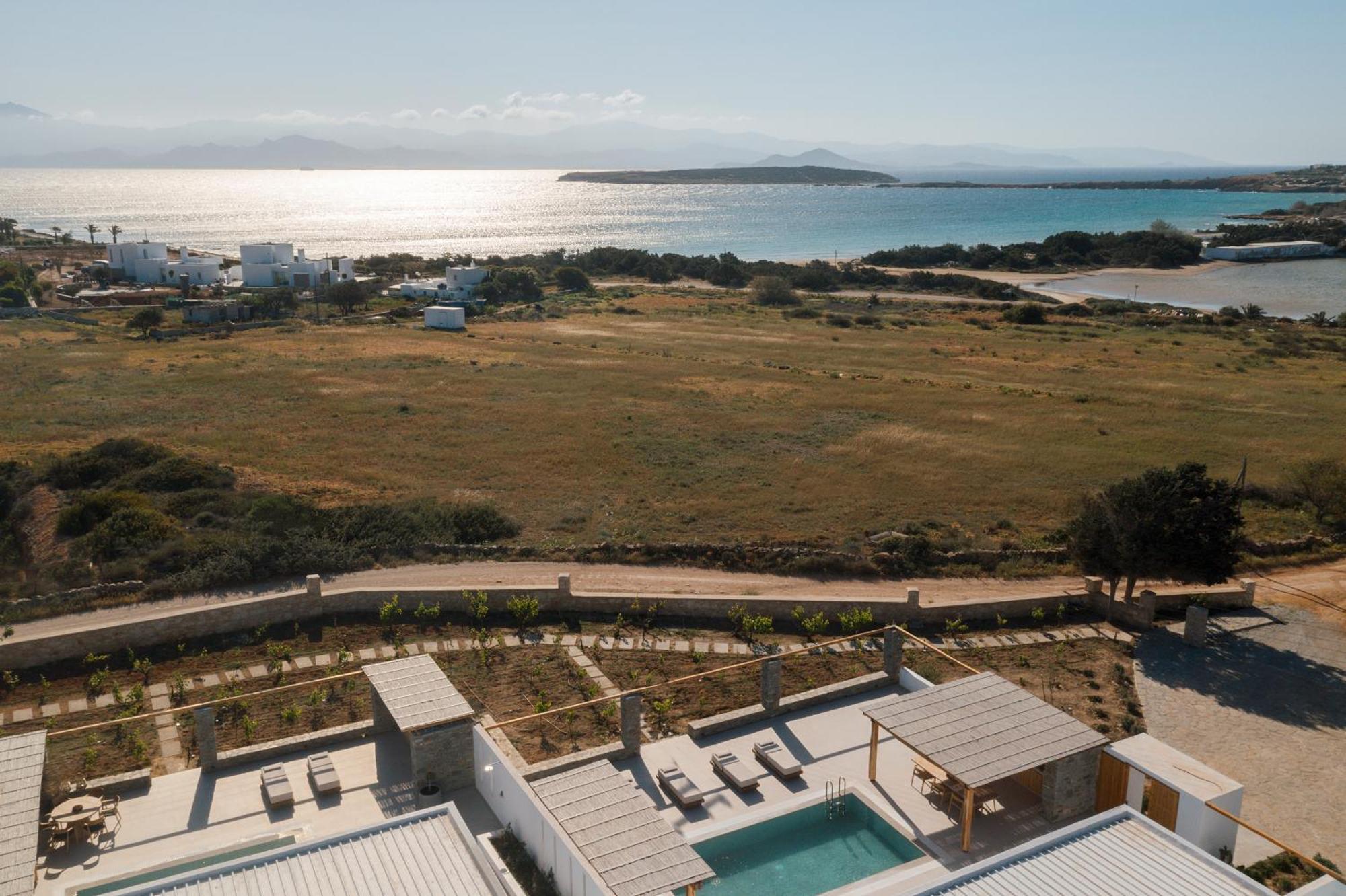 Noble Pearl Paros *
