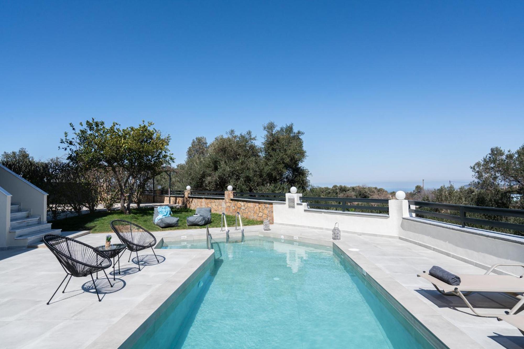 Luxurious - Private Pool, Jacuzzi, Sauna, & Gym - 13km To Rethymno Center Villa *