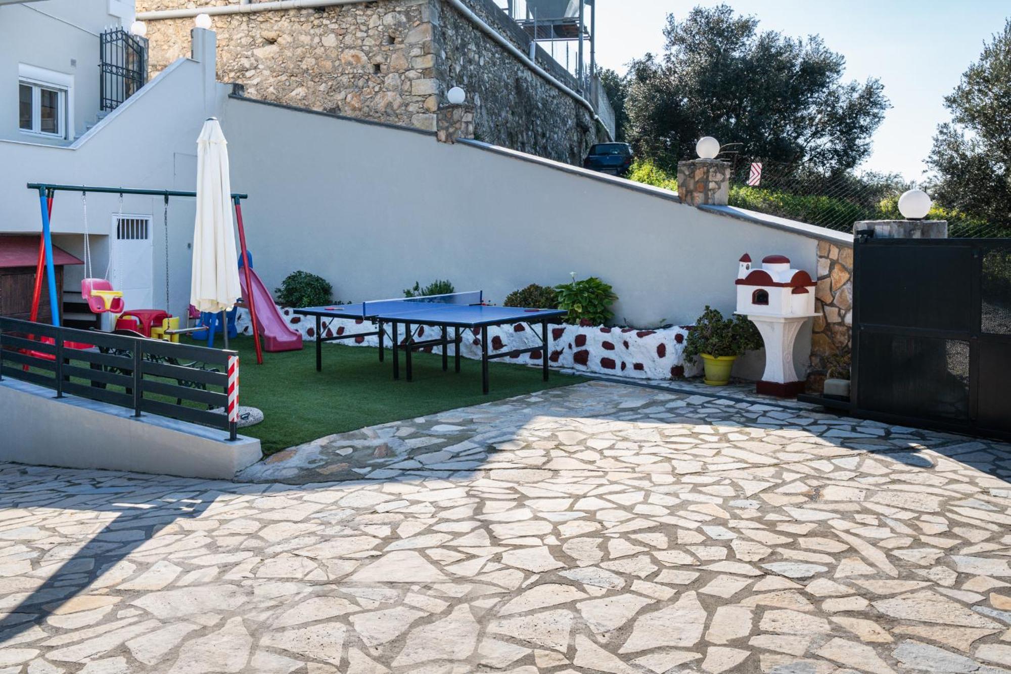 Luxurious - Private Pool, Jacuzzi, Sauna, & Gym - 13km To Rethymno Center