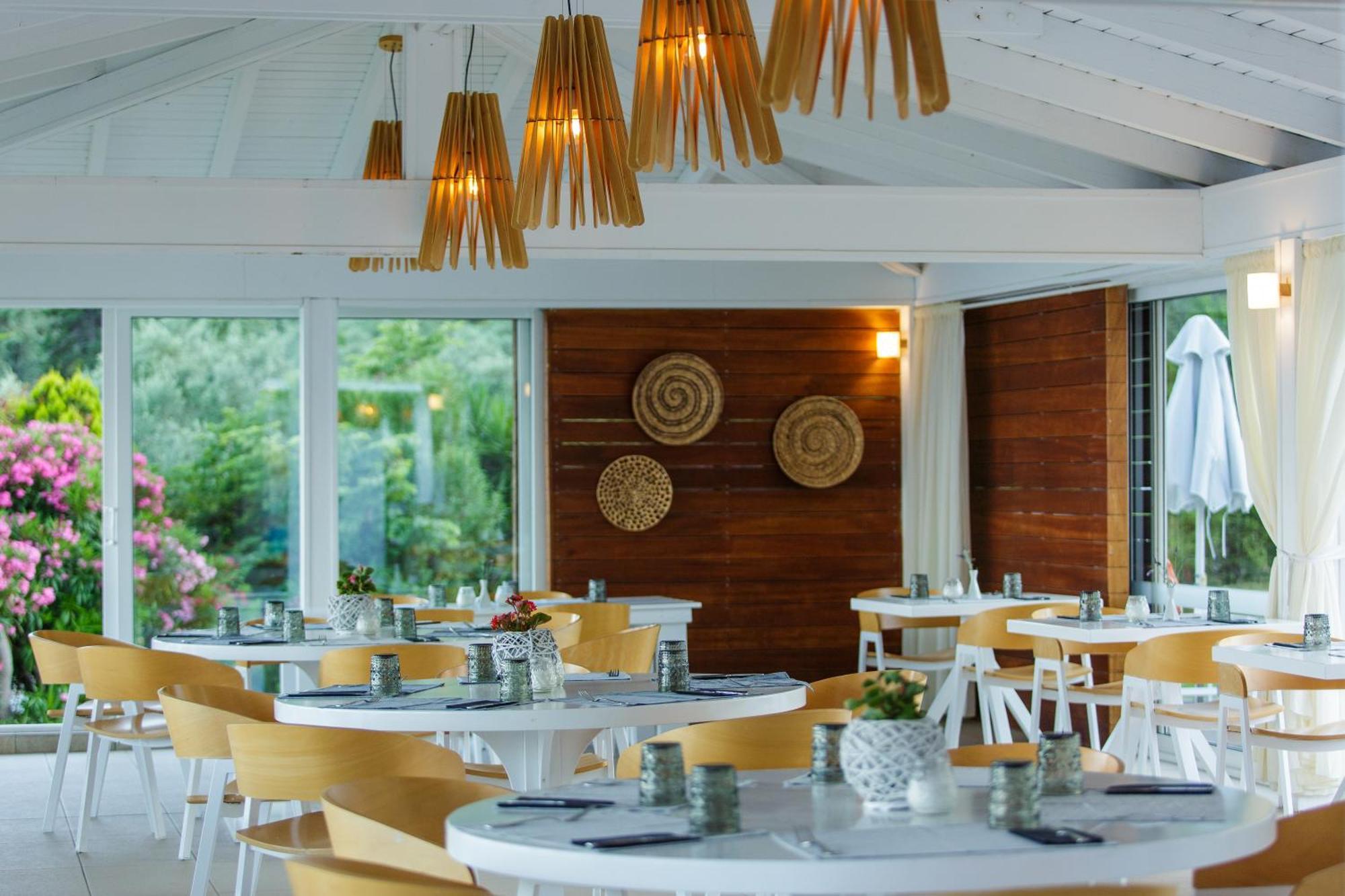 Hotel Kassandra Bay Resort, &