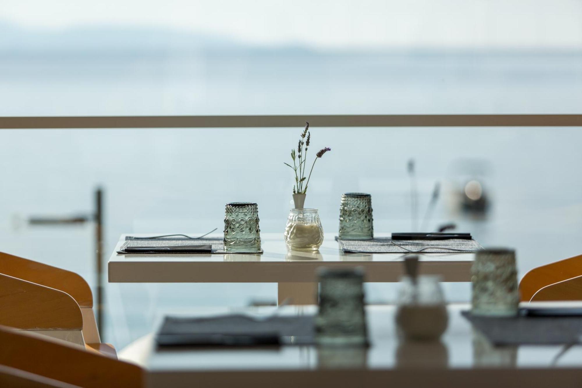 Kassandra Bay Resort, & Hotel 5*