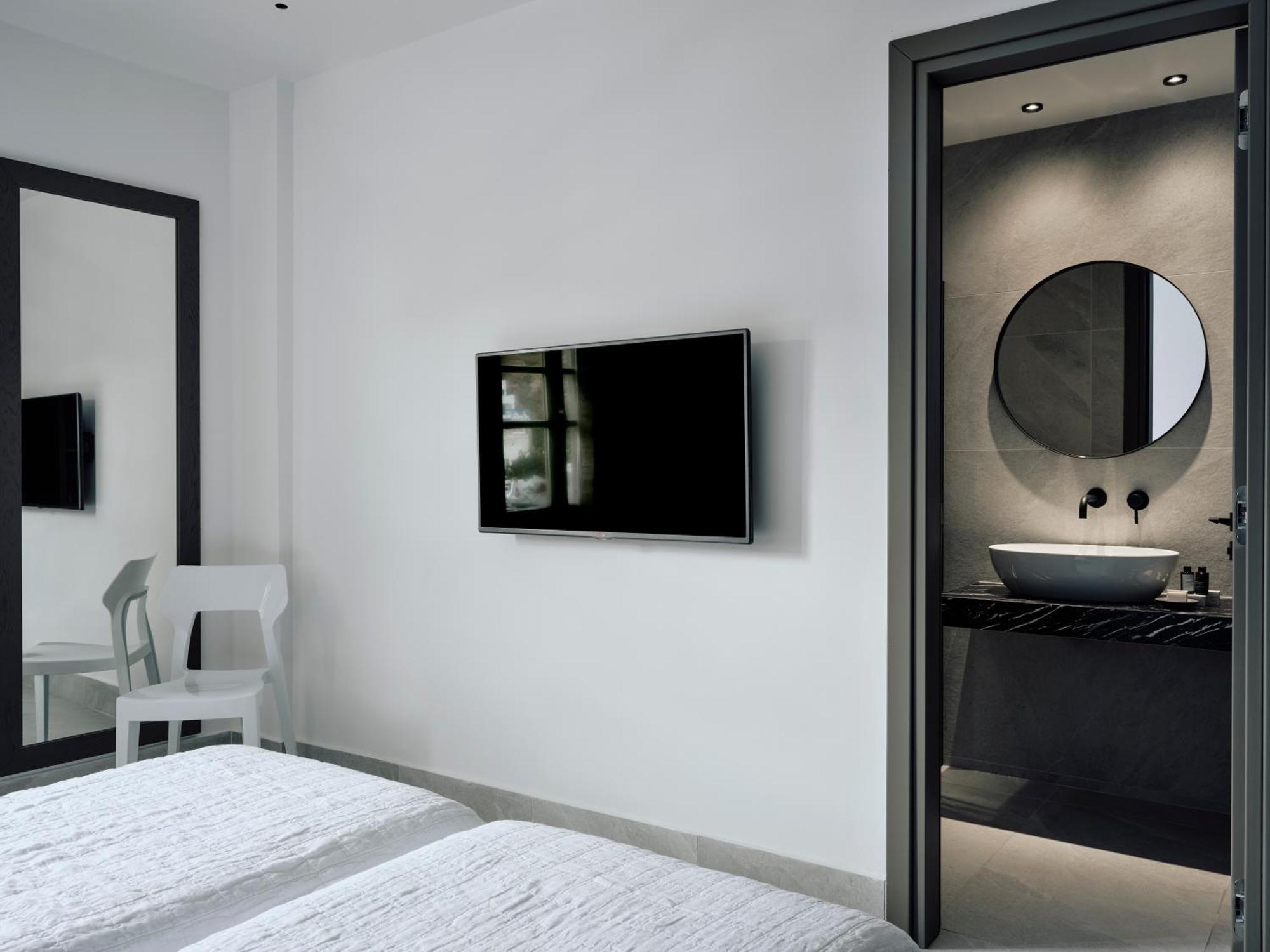 Acteon Hotel