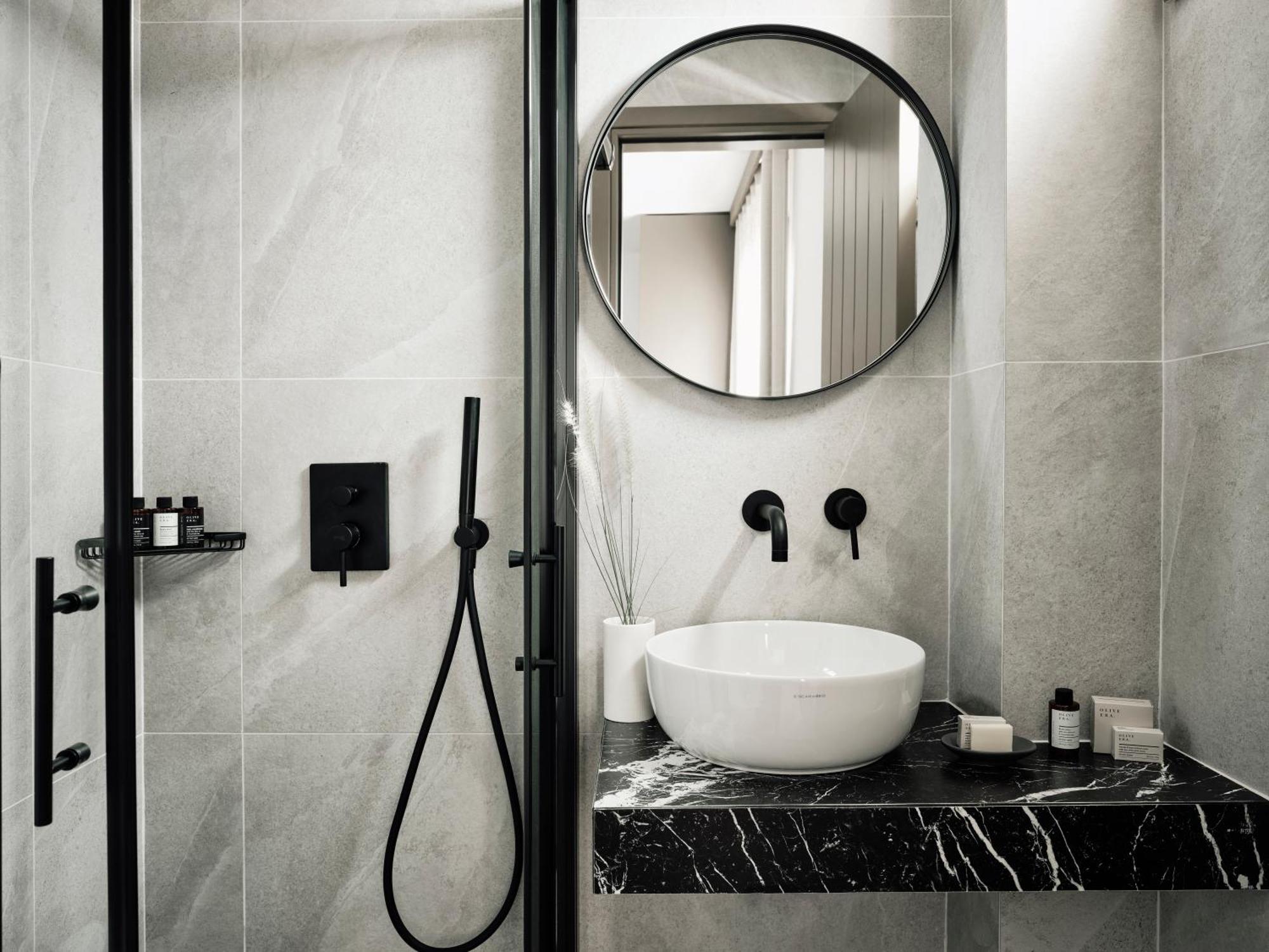 Acteon Hotel 2*