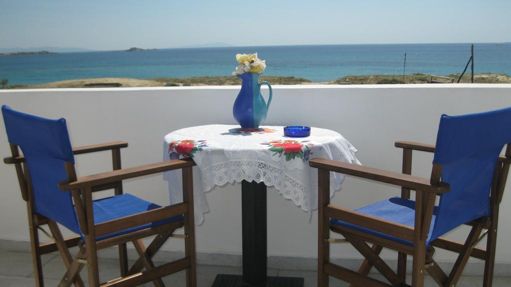 Aronis Naxos Apartment *