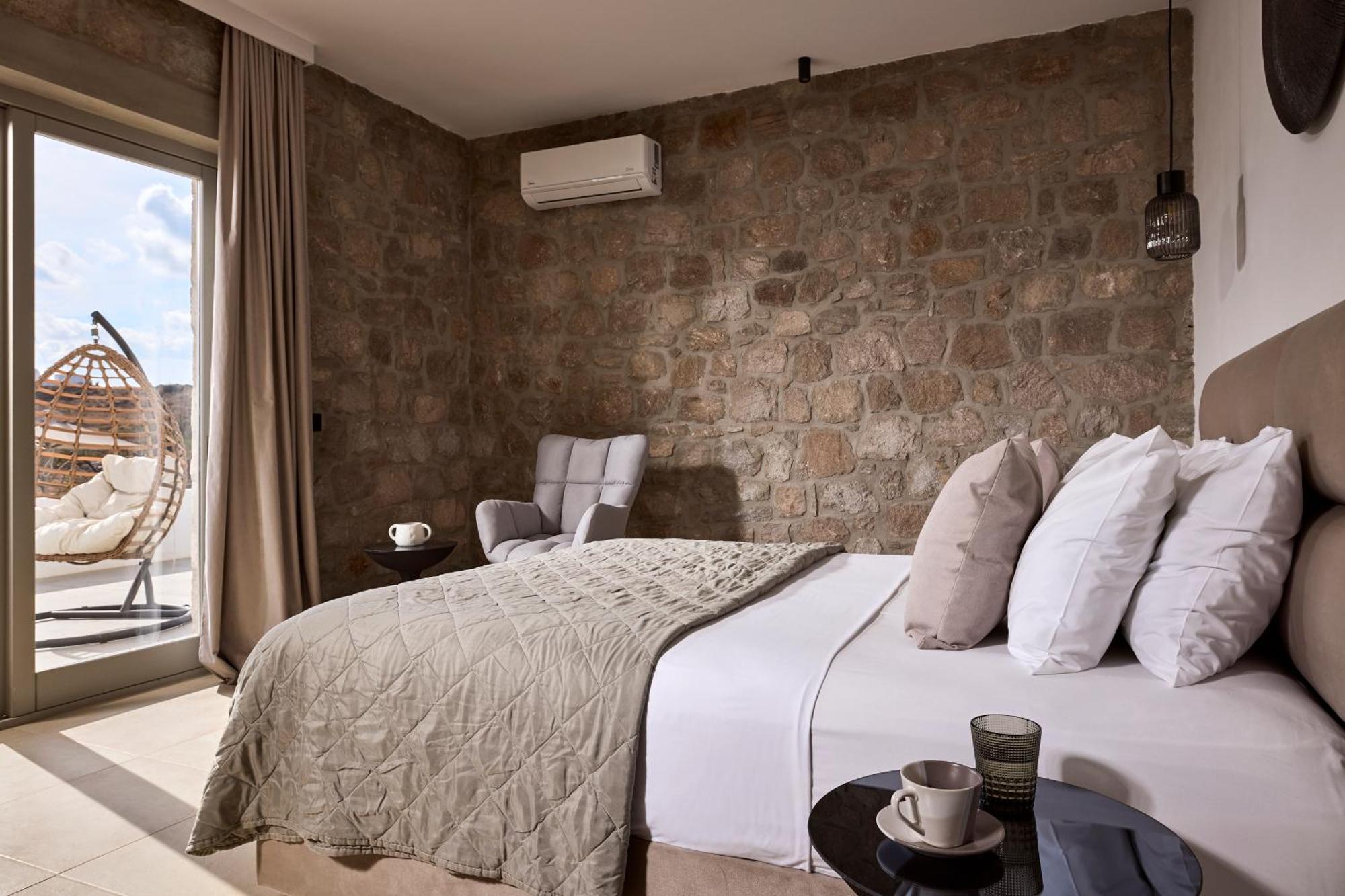 Aparthotel Kedros Milos Suites *