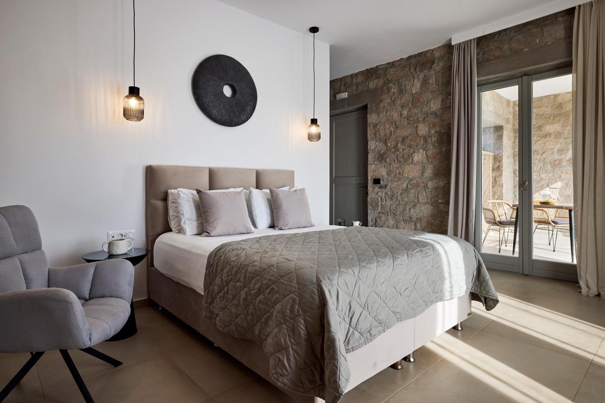 Kedros Milos Suites Aparthotel Adamantas (Milos)