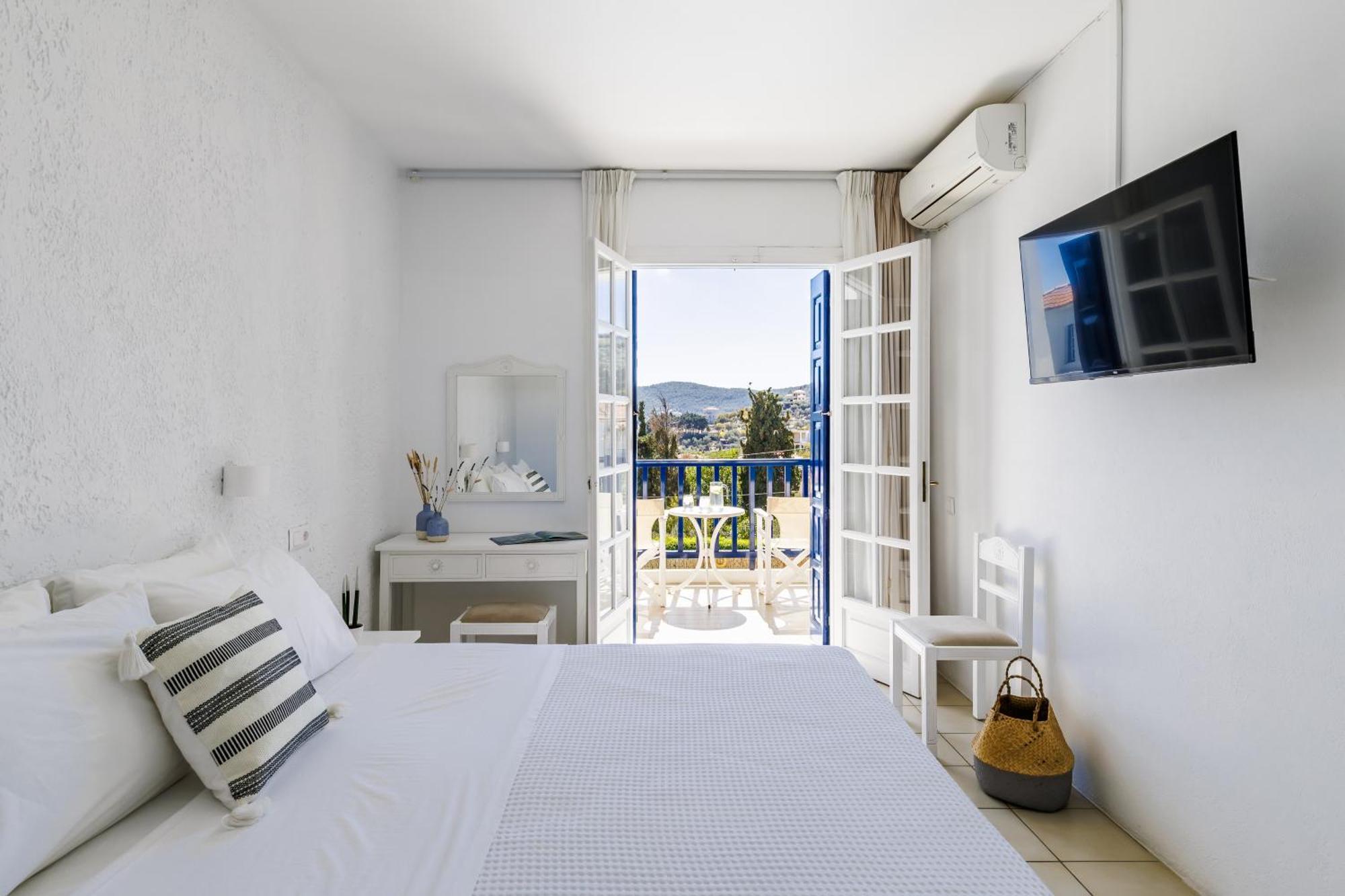 Hotel Aperitton 3*