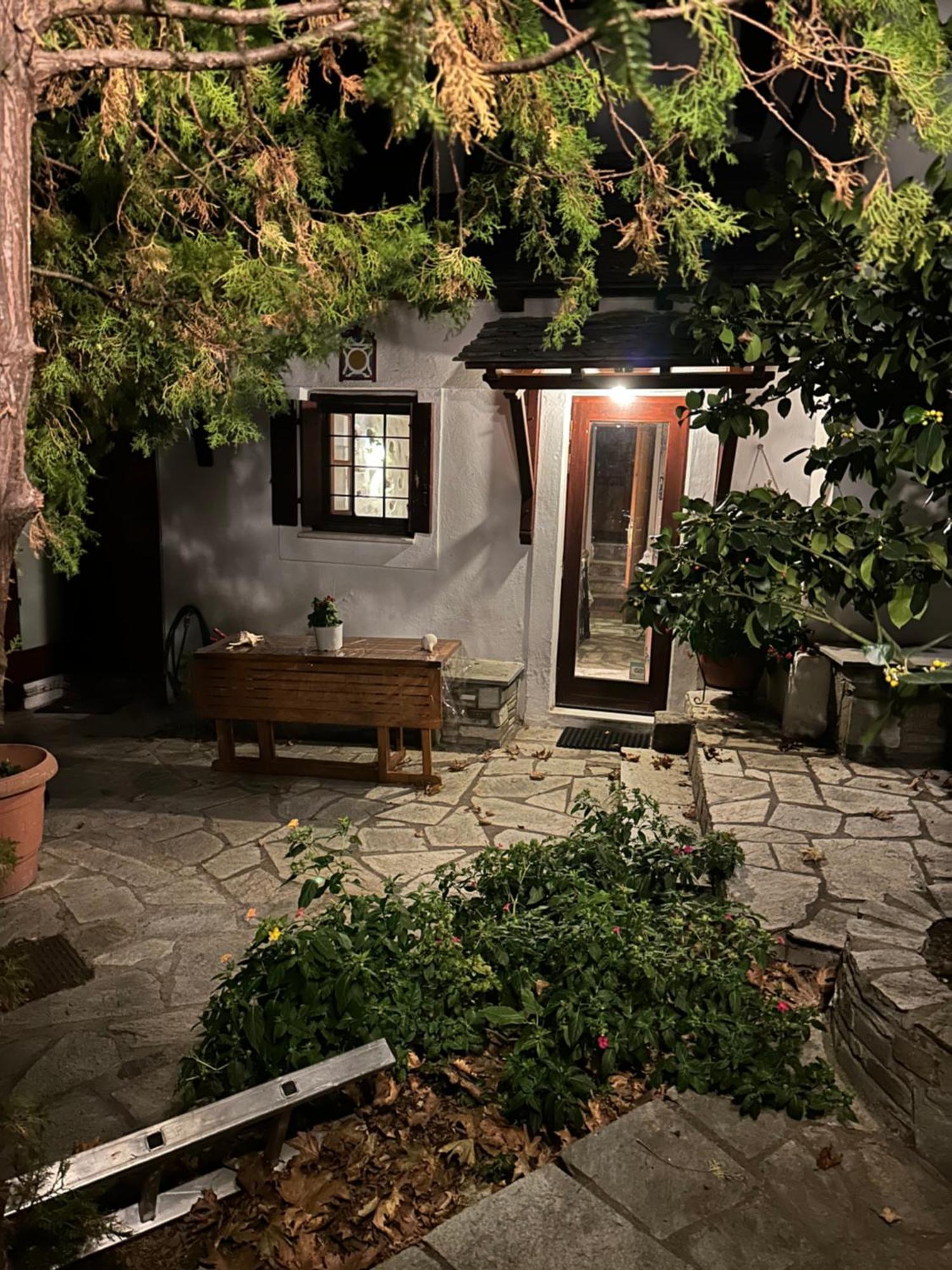 Archontiko Stafylopati Guest house