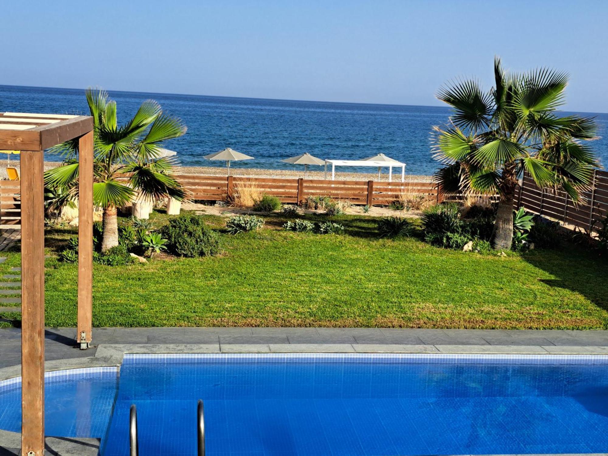 Al Mare Adelianos Kampos