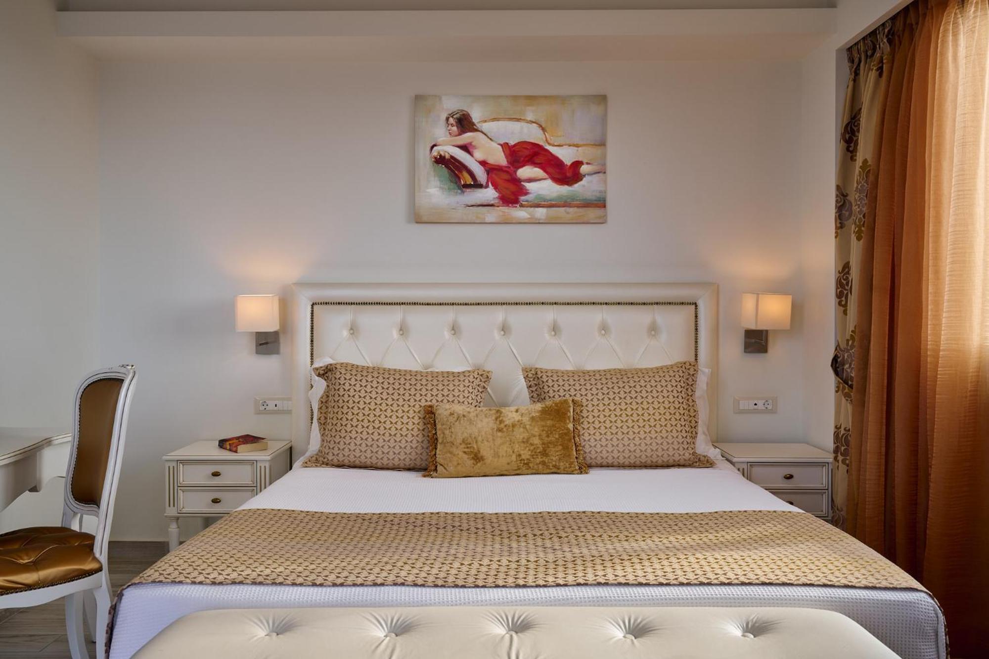 Thalassa Residence, Pool, Whirlpool & Seaviews, By Thinkvilla Villa
