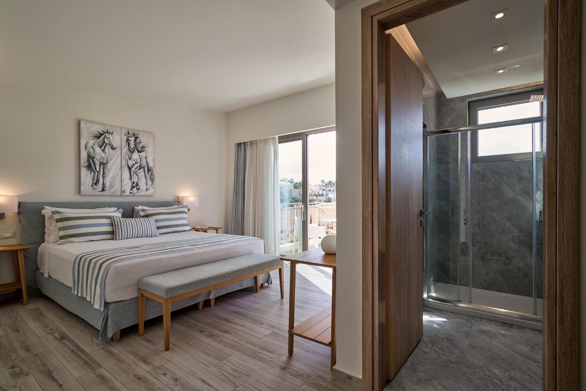 Villa Thalassa Residence, Pool, Whirlpool & Seaviews, By Thinkvilla Panormos (Crete)
