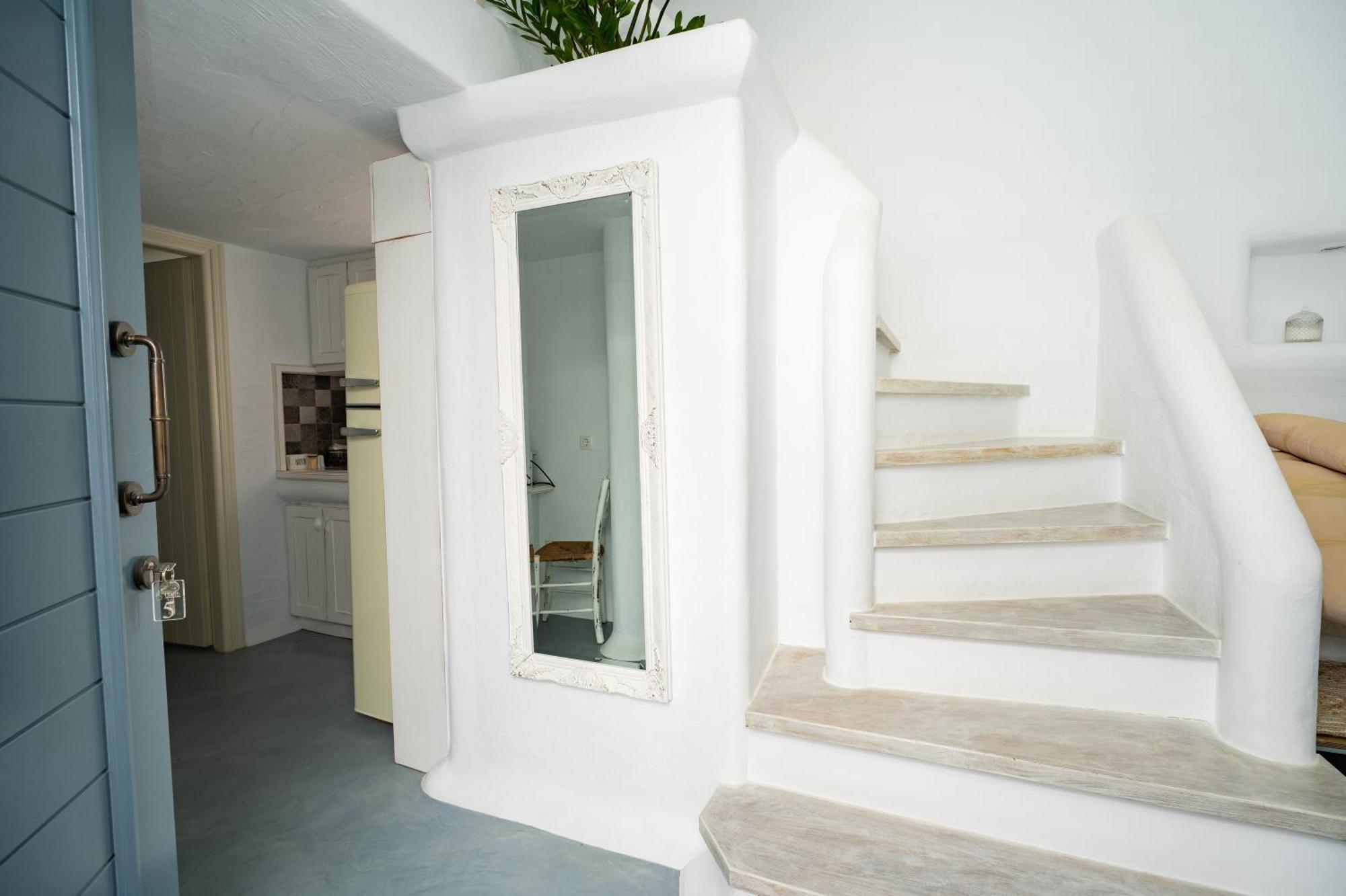 5 Traditional Livadi (Astypalaia)