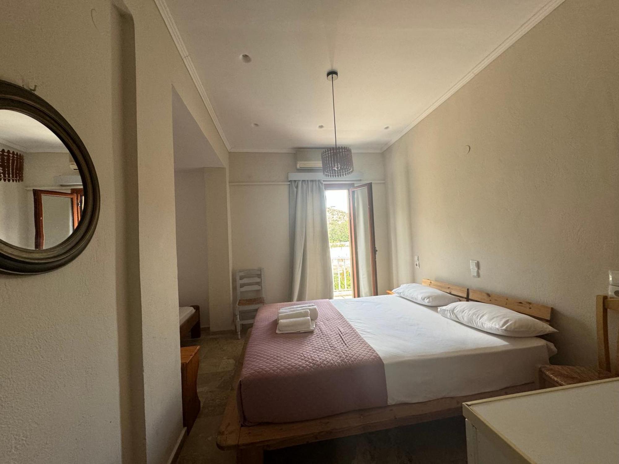 Hotel Zorbas