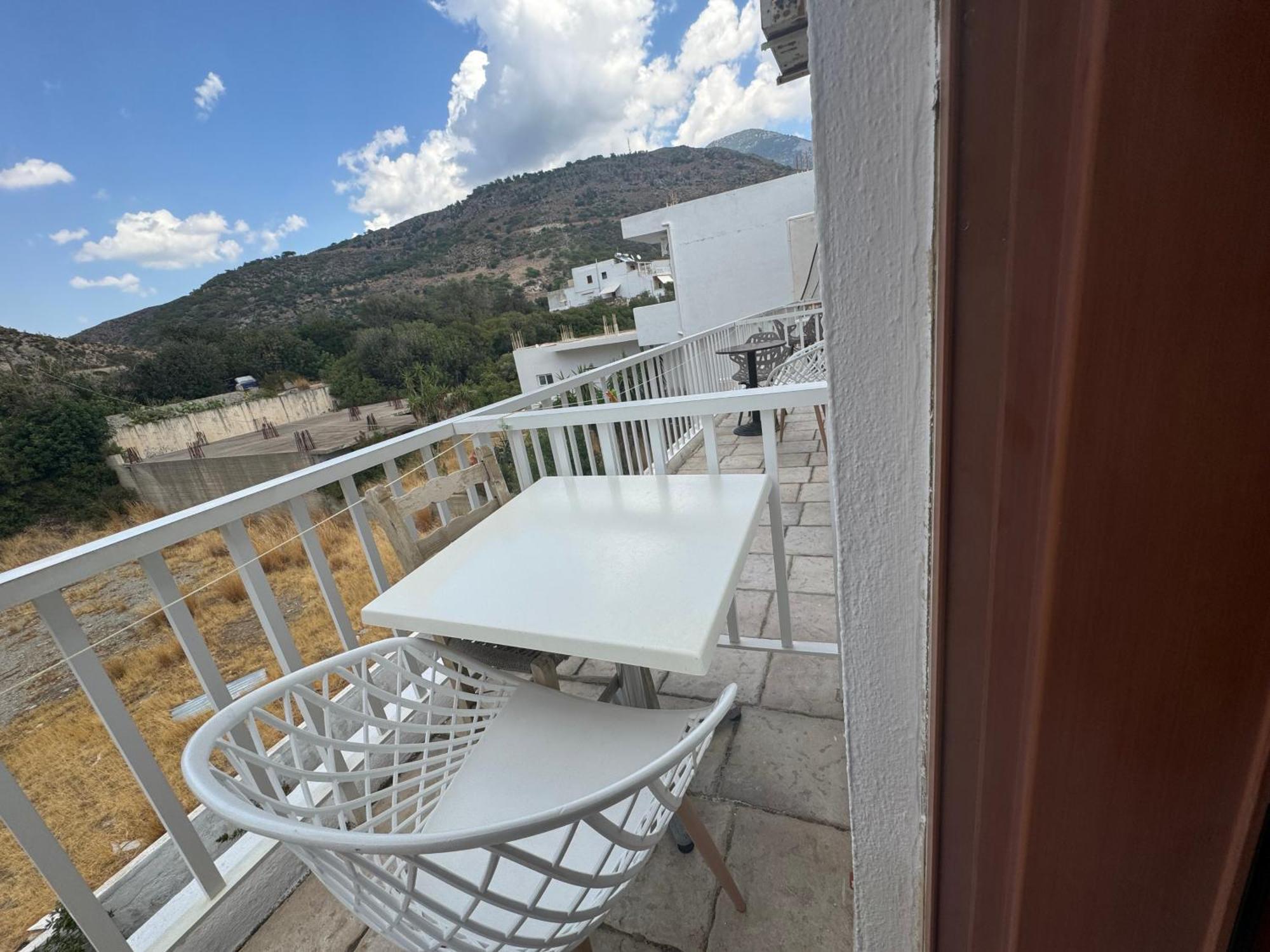 Zorbas Hotel