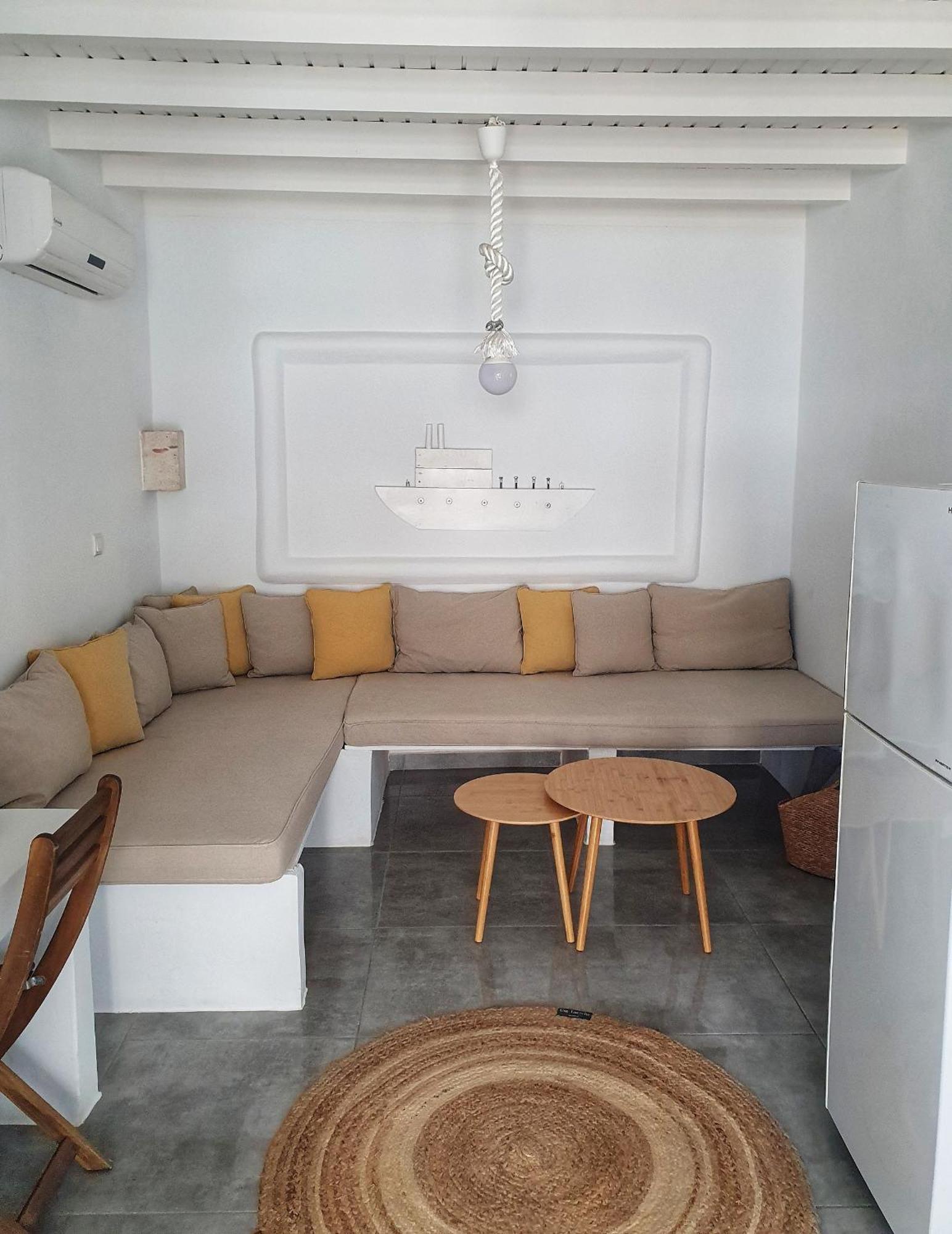 Holiday home Agios Nikolaos House Kimolos