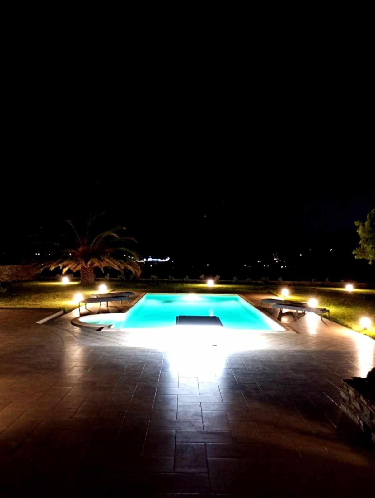 Andros, Beauty And Luxury - Private Pool Villa *