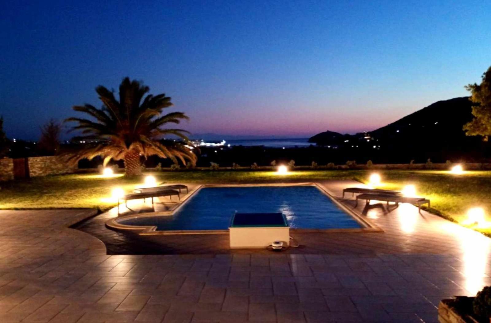Andros, Beauty And Luxury - Private Pool Andros Town