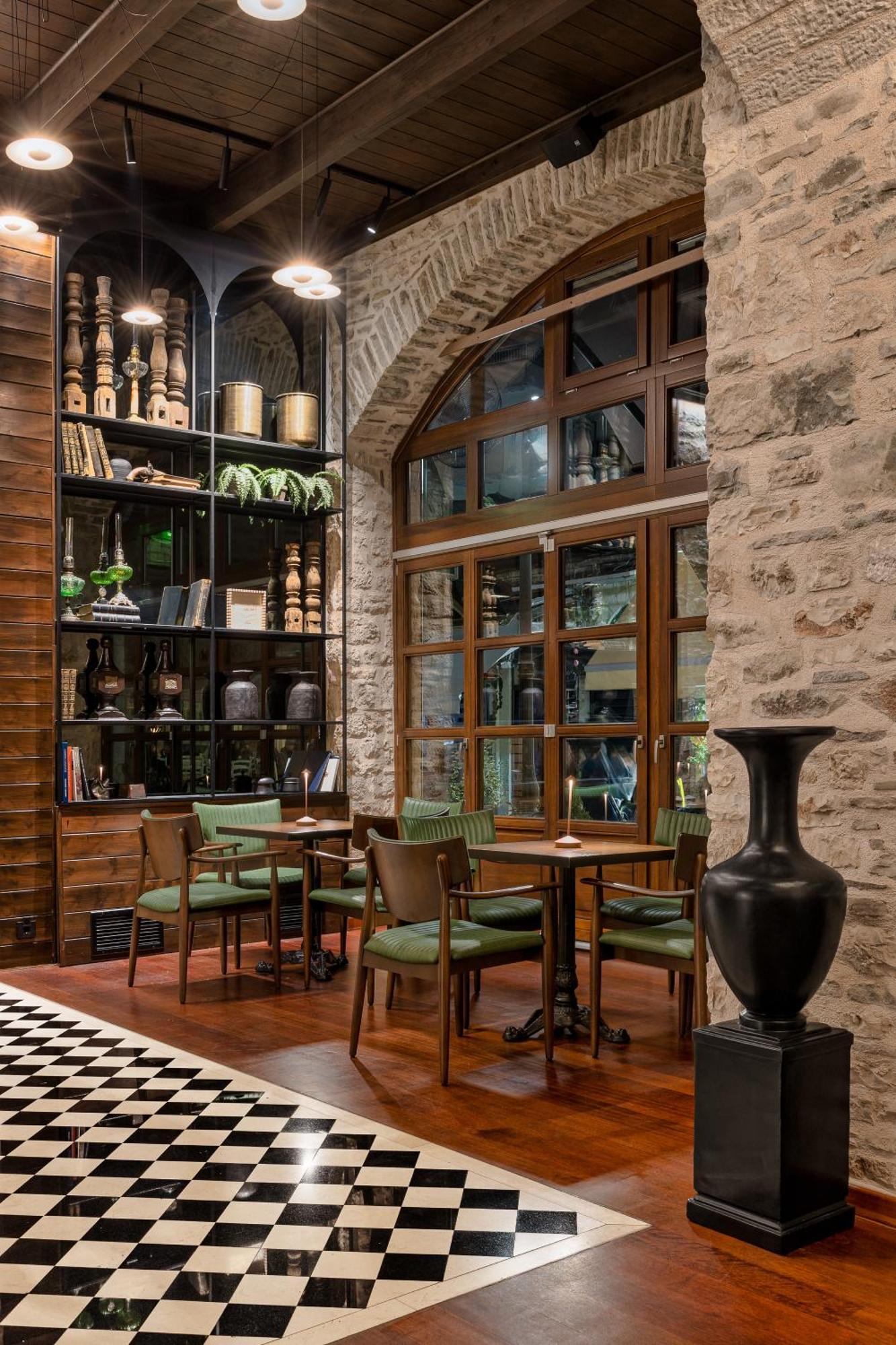 Stoes Boutique 5* Ioannina