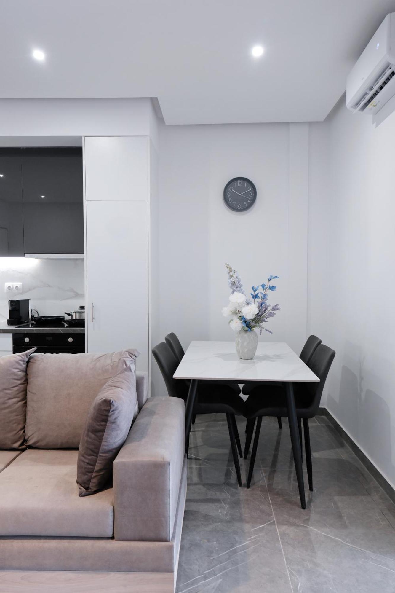 New Penthouse With Great View Piraeus
