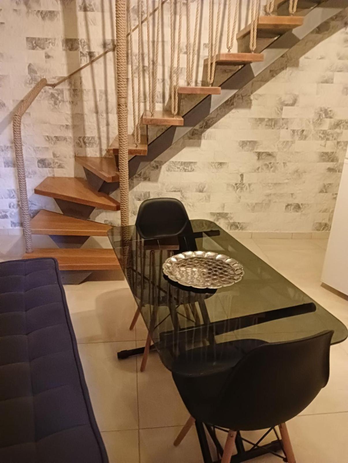 Theodora Apartment