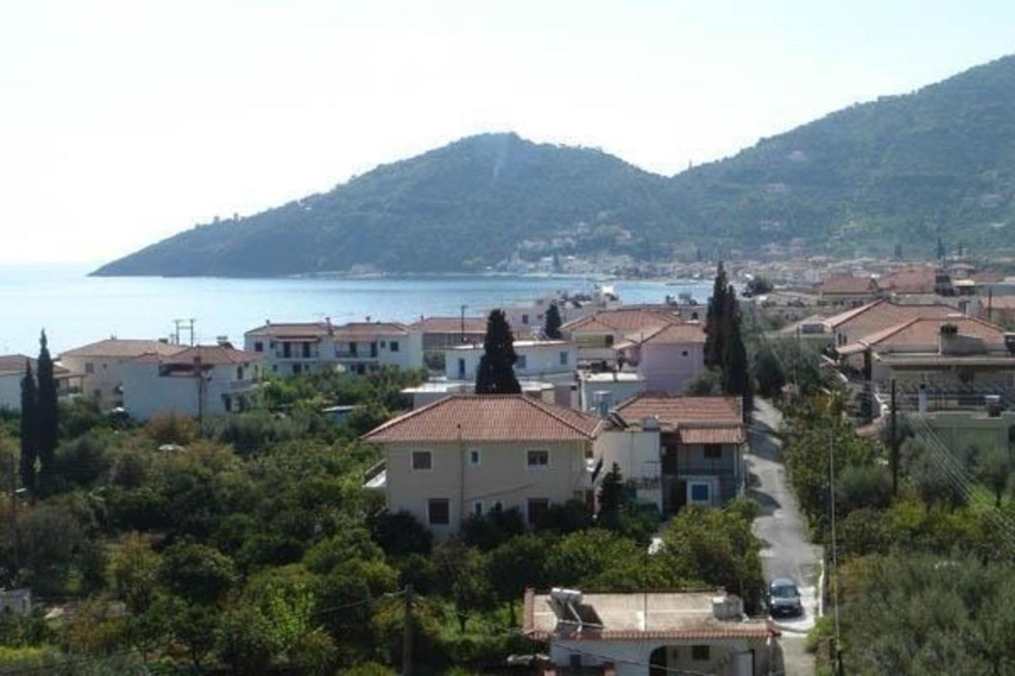 Apartment Maisonettewohnung Mit Panoramablick Auf Bucht Von *