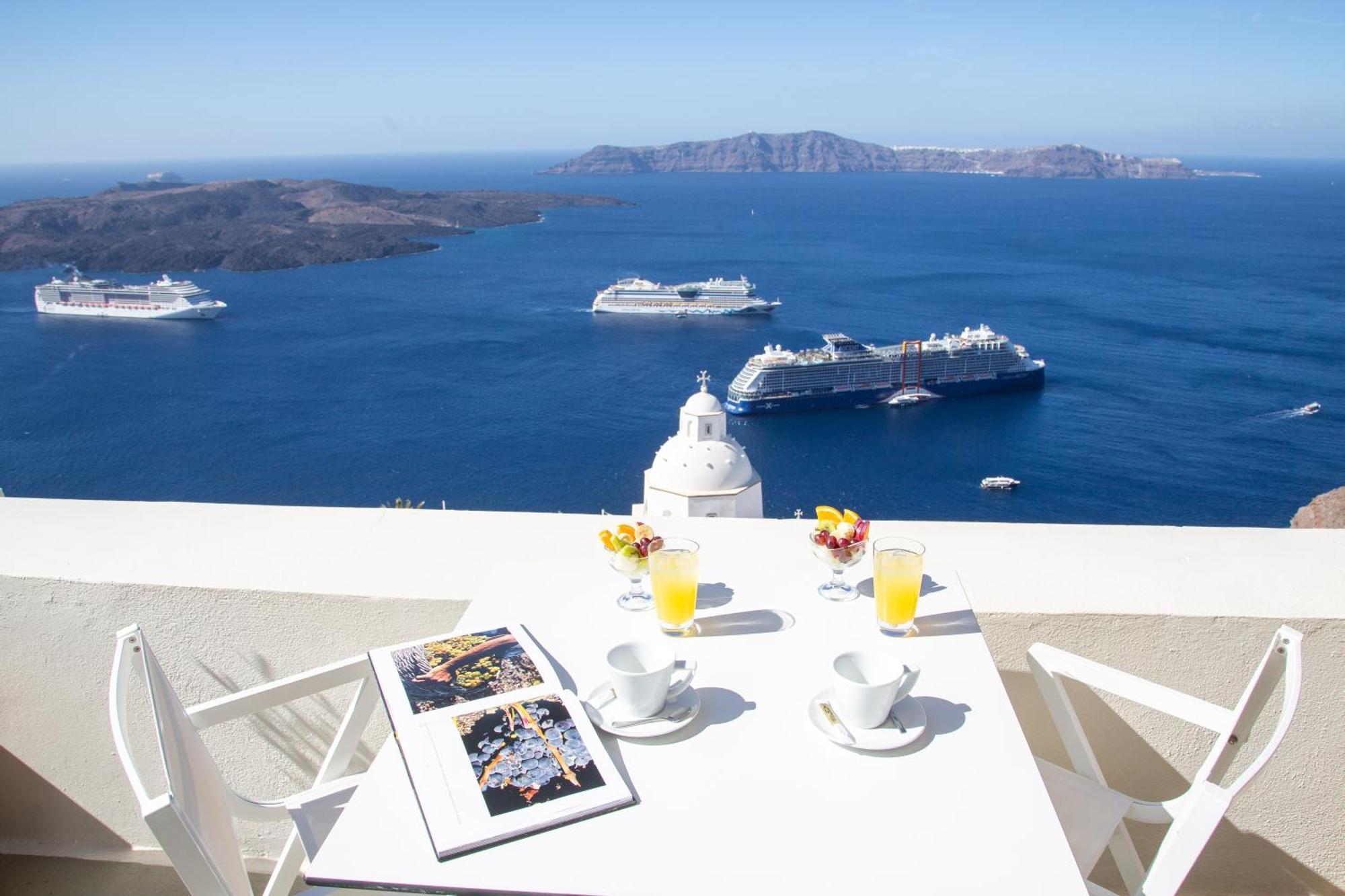 Pantelia Fira (Santorini)