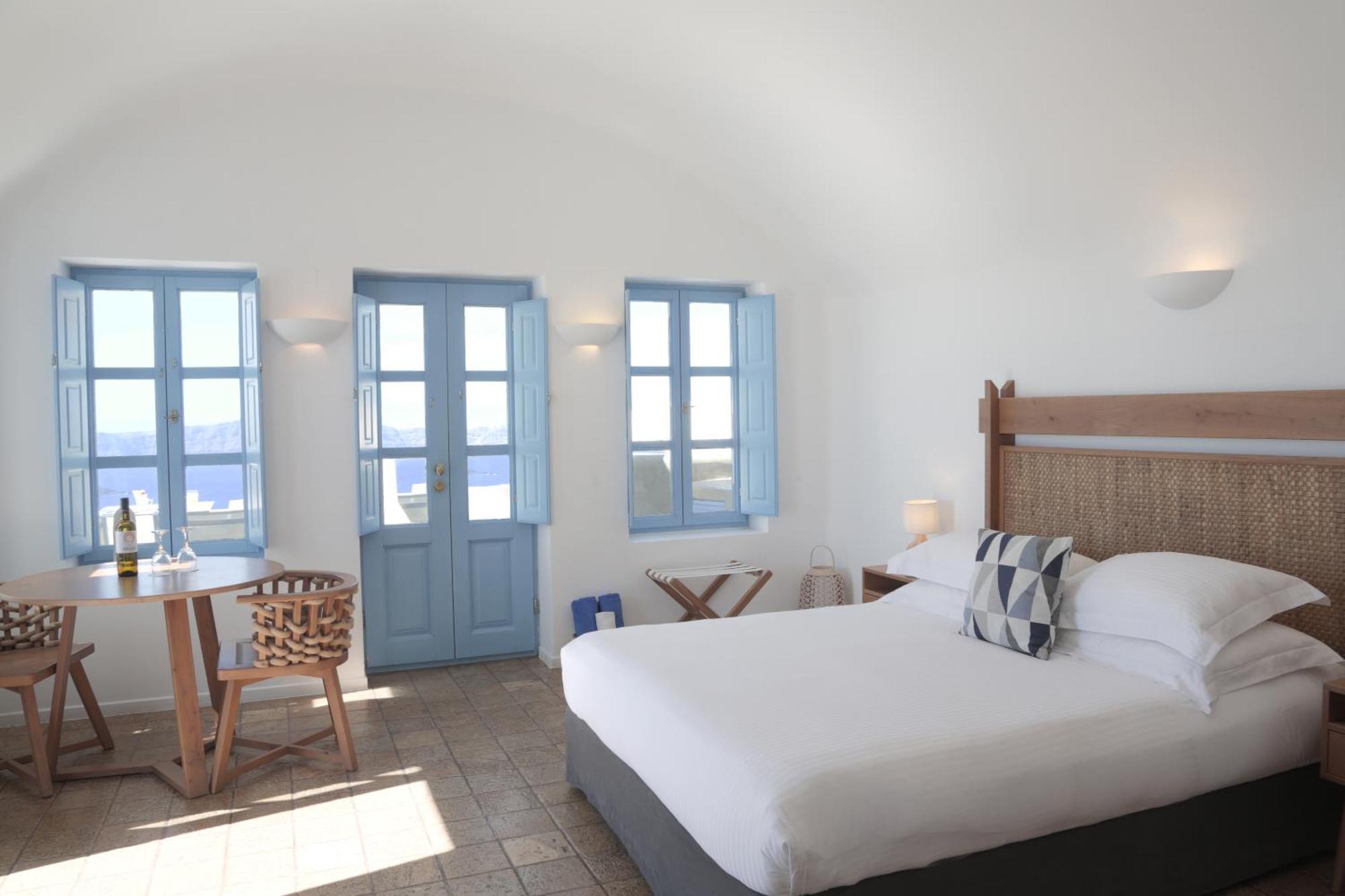 Pantelia Fira (Santorini)