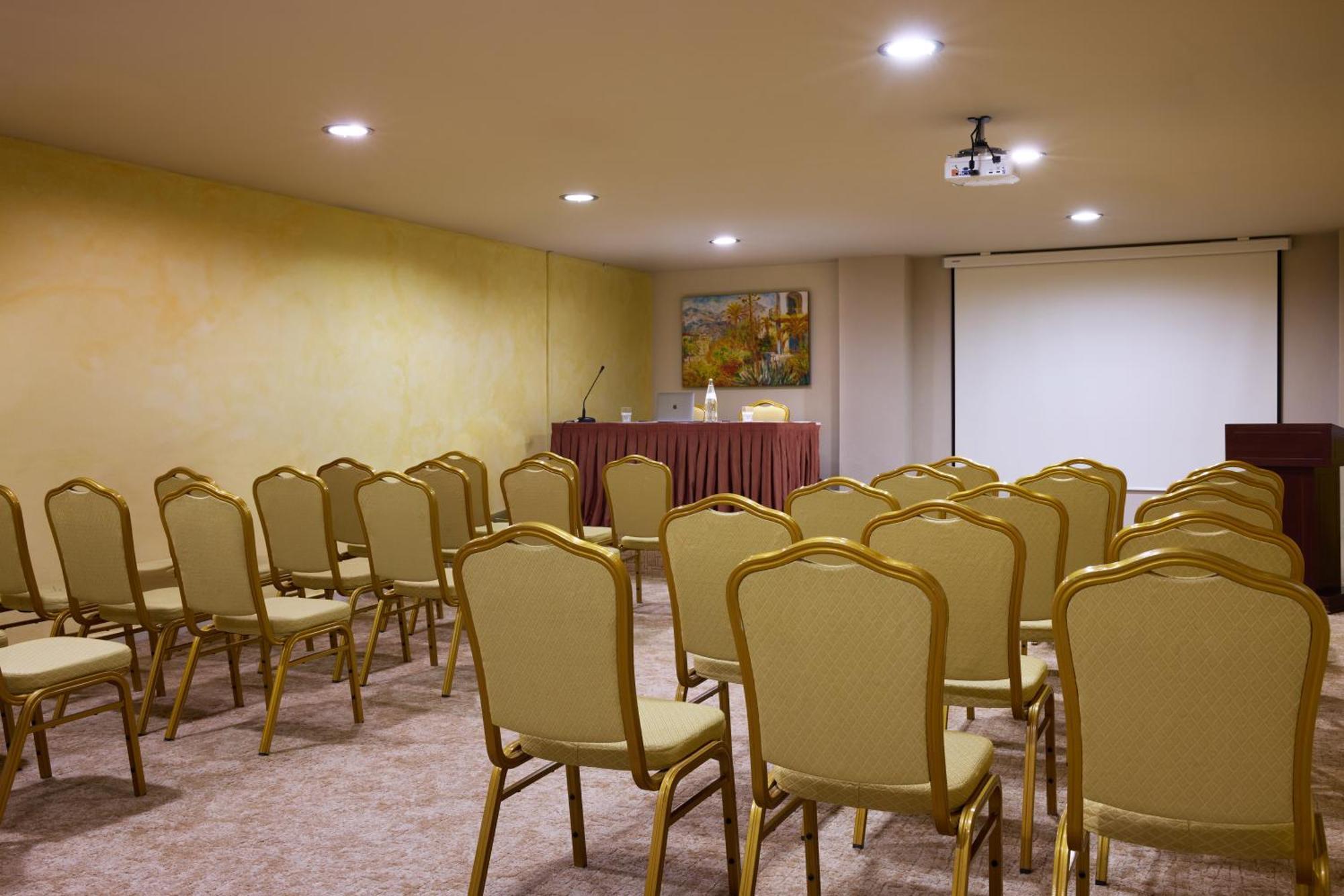 Domotel Neve Mountain Agios Athanasios (Pella)