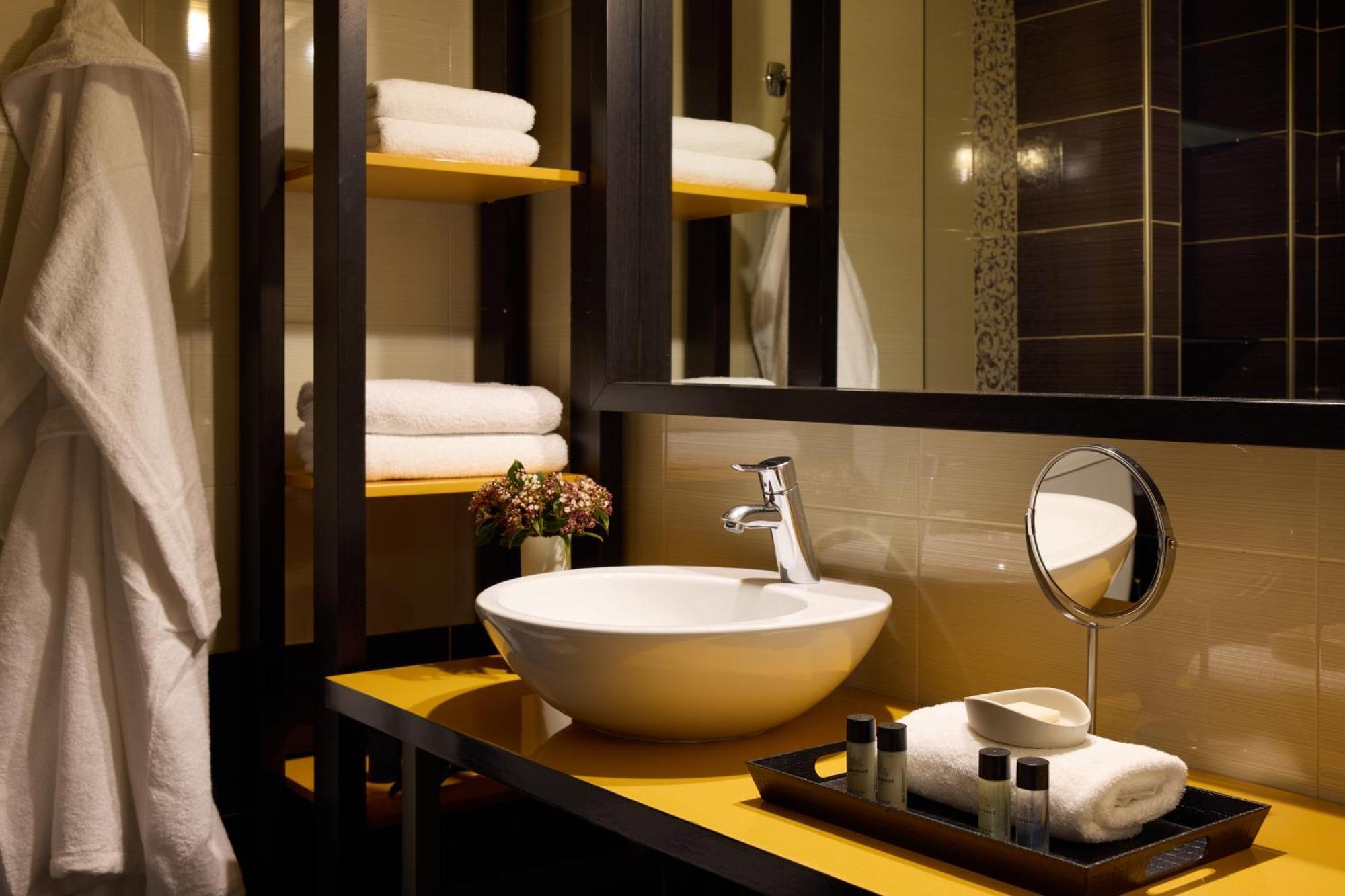 Domotel Neve Mountain 4*