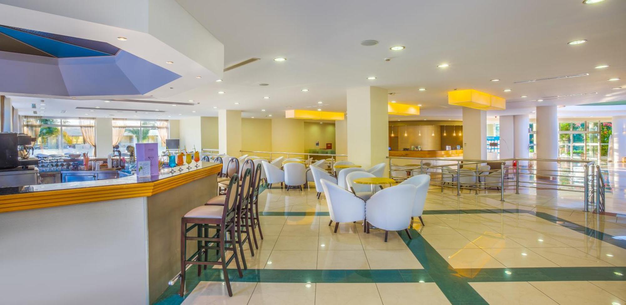 Kipriotis Maris Hotel