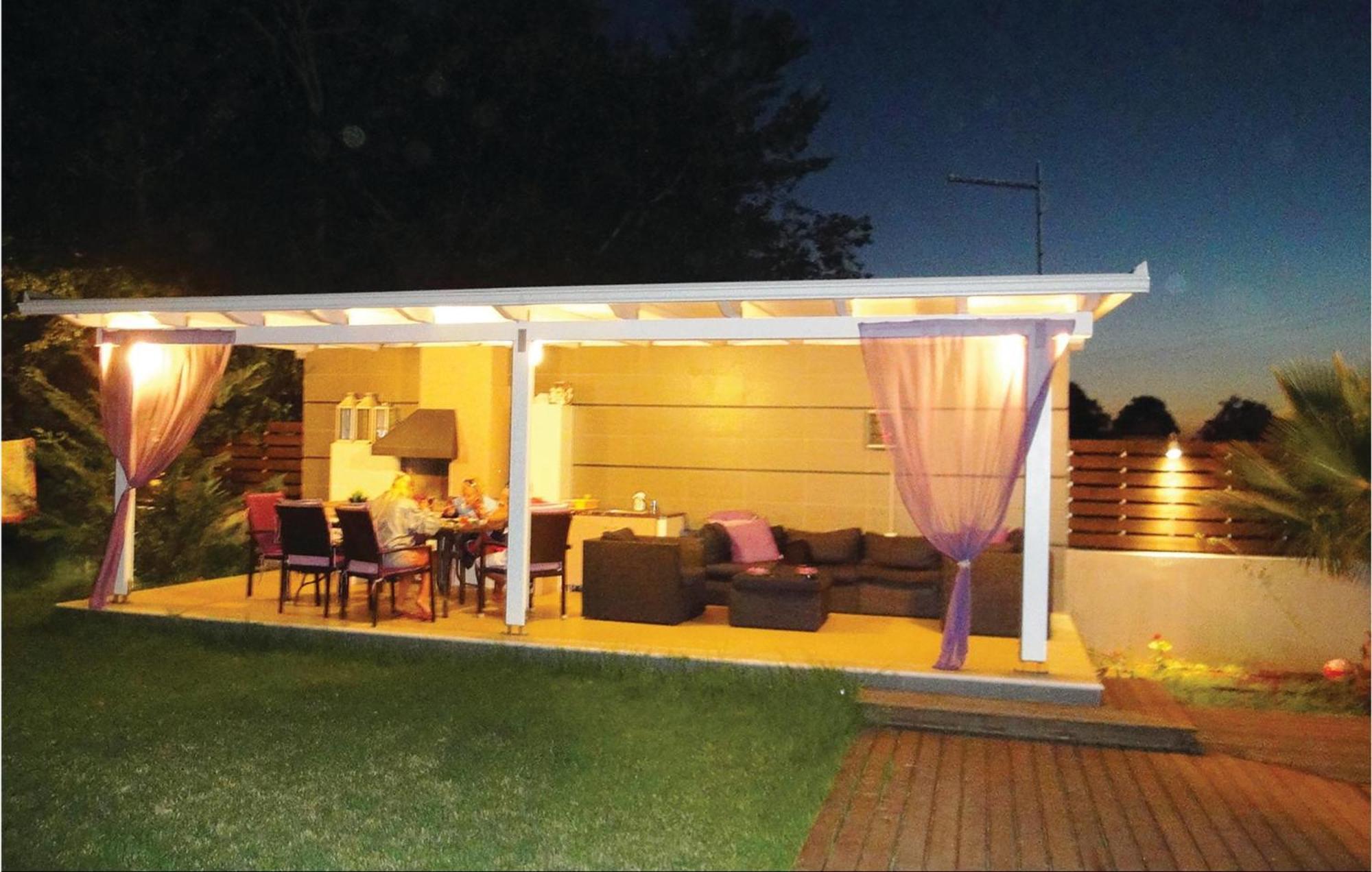 Holiday home Lovely Home In Preveza With Outdoor Swimming Pool