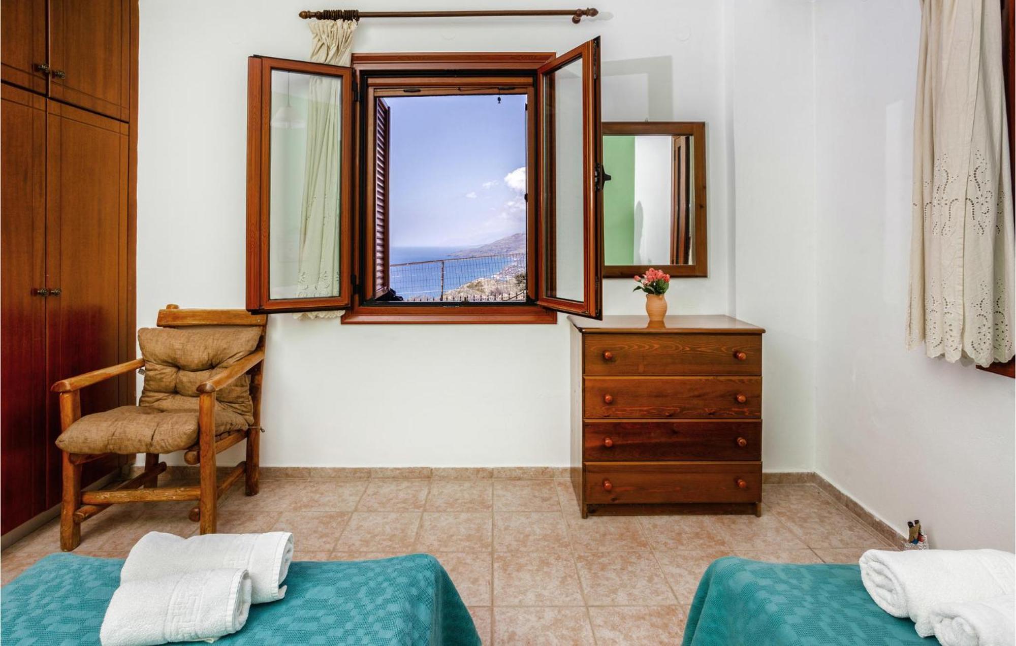 Amazing In Agios Vasilios With Wifi Holiday home *