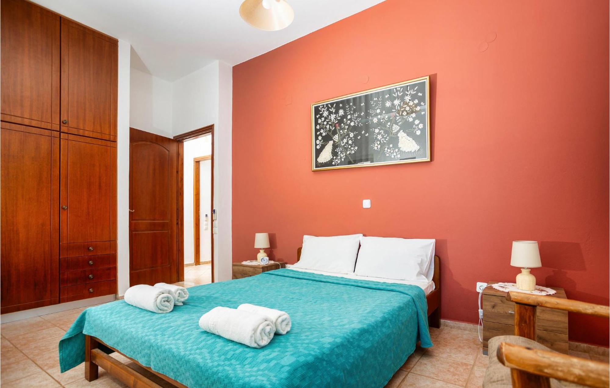 Amazing In Agios Vasilios With Wifi Holiday home