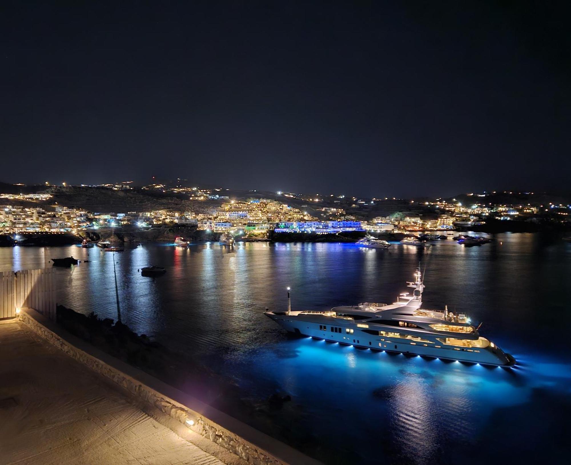 Mykonos Azure Psarou (Mykonos)