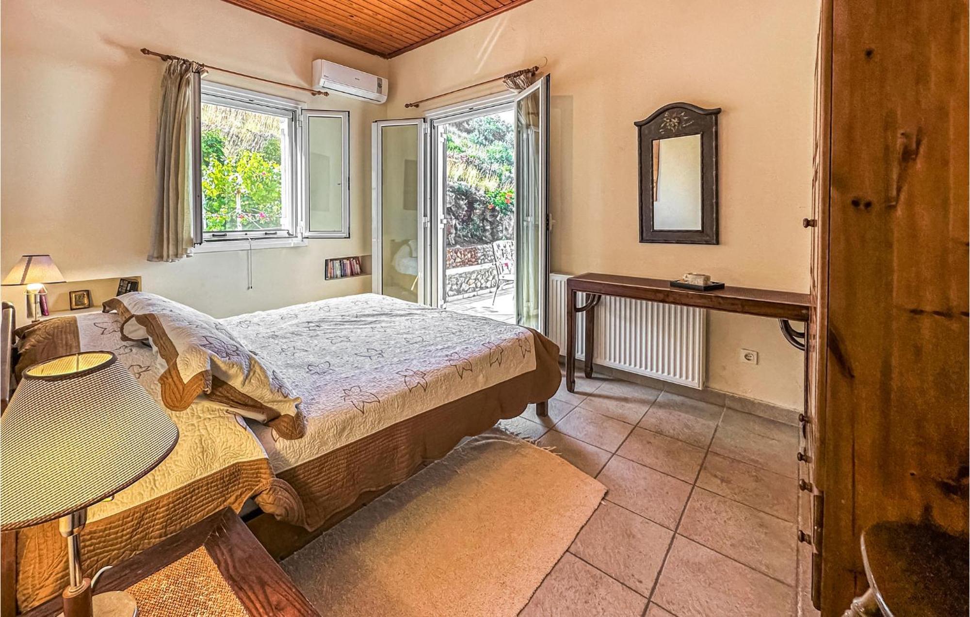 Holiday home 2 Bedroom In Kitries Kalamata